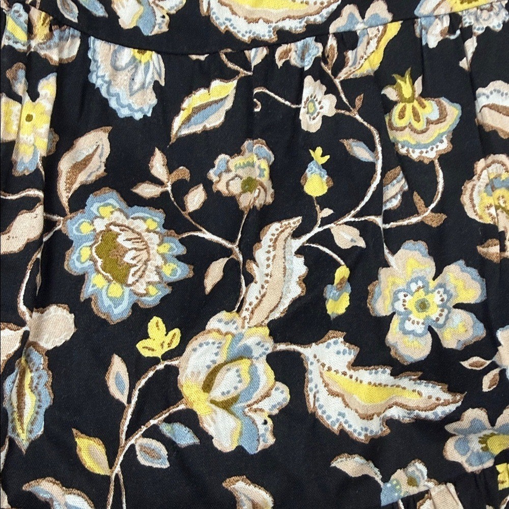 Old Navy Women’s Floral Dress in Black and Yellow. NWT. Size Medium