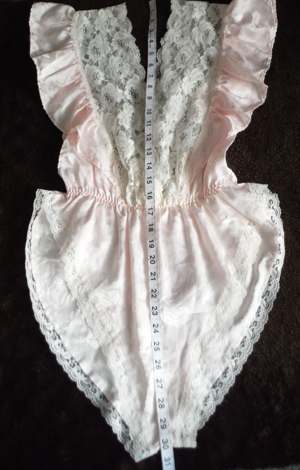 Gorgeous LILY of FRANCE Teddy Vintage New Pink w/lots of Lace Trim Sexy! Medium