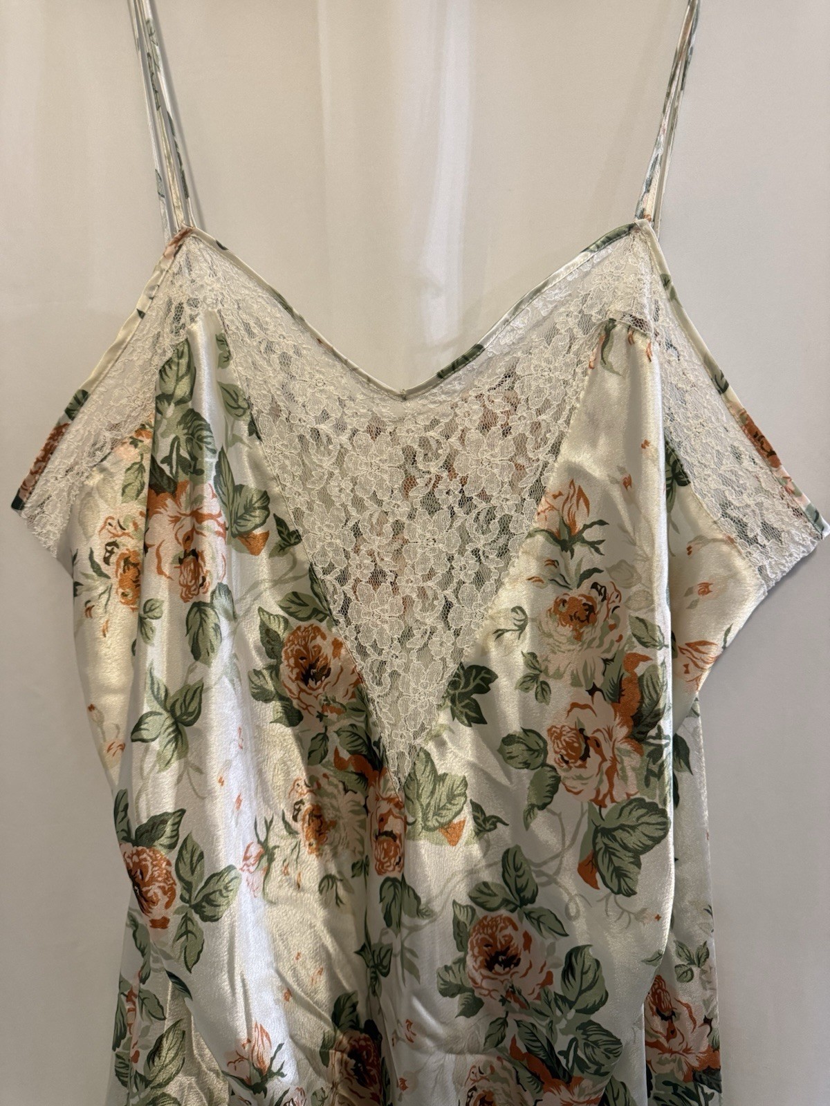 Vintage Intimate Pleasures Button Up Gown Robe Size 26/28 SKU 0125