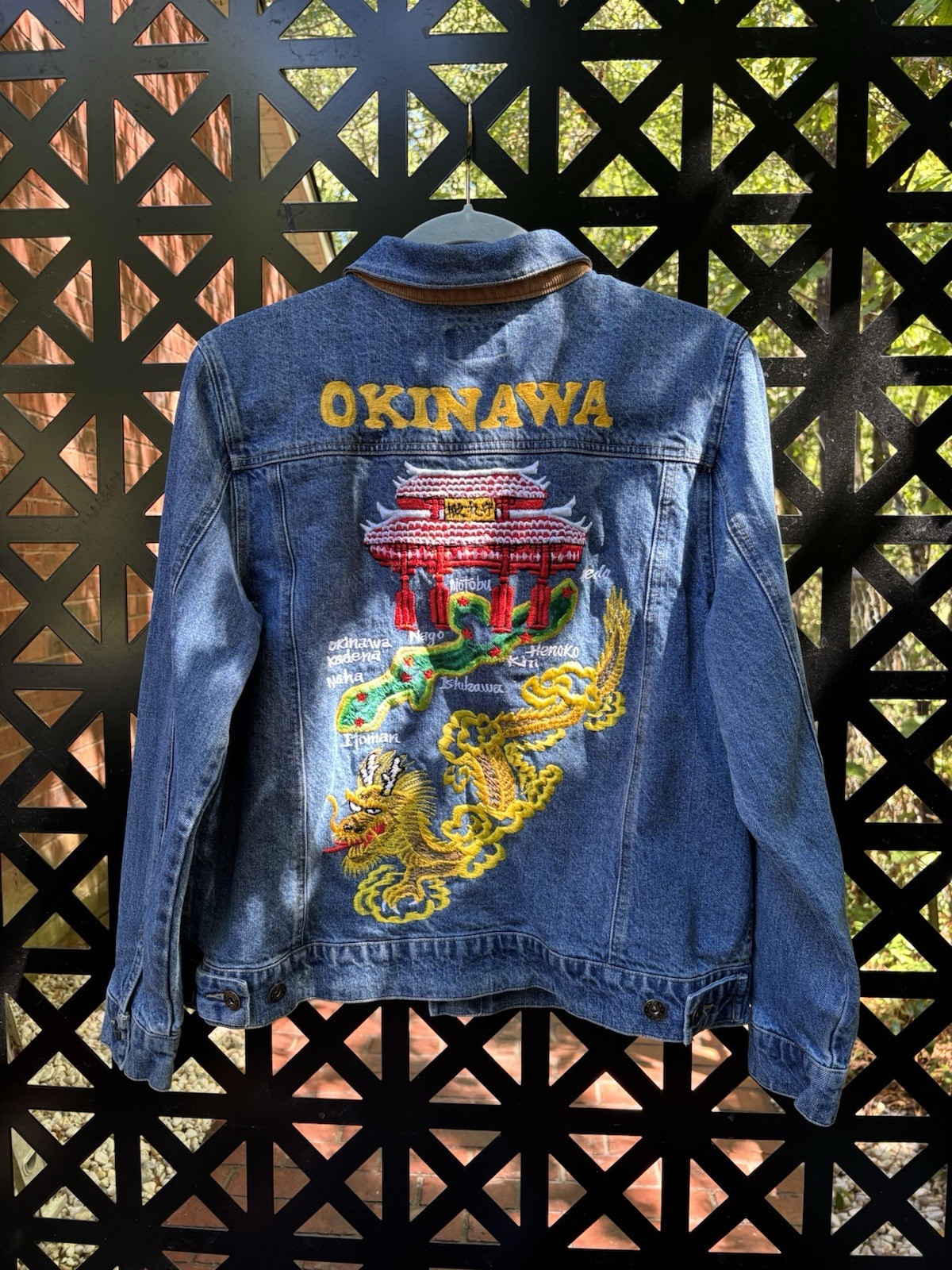 Vintage Embroidered PB Basics Denim Jacket Okinawa Women Sz Large