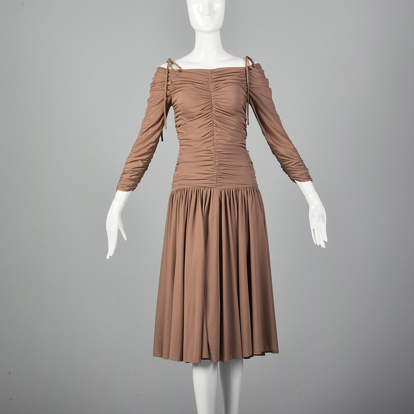 XS Frank Usher Golden Touch 1970s Dress Vintage Off Shoulder 70s Toffee Brown