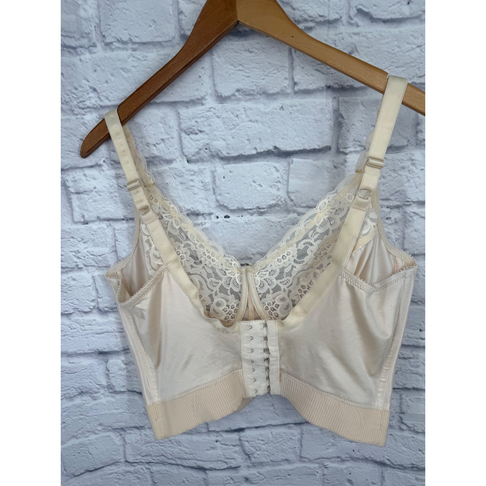 Vintage Va Bien Ivory Satin Lace Longline Bra 42DD Coquette Bridal Bustier