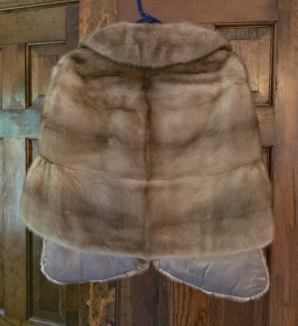 Mink Fur Wrap – Size Small/Medium – EMBA – (Lowenthal) Natural Brown Mink