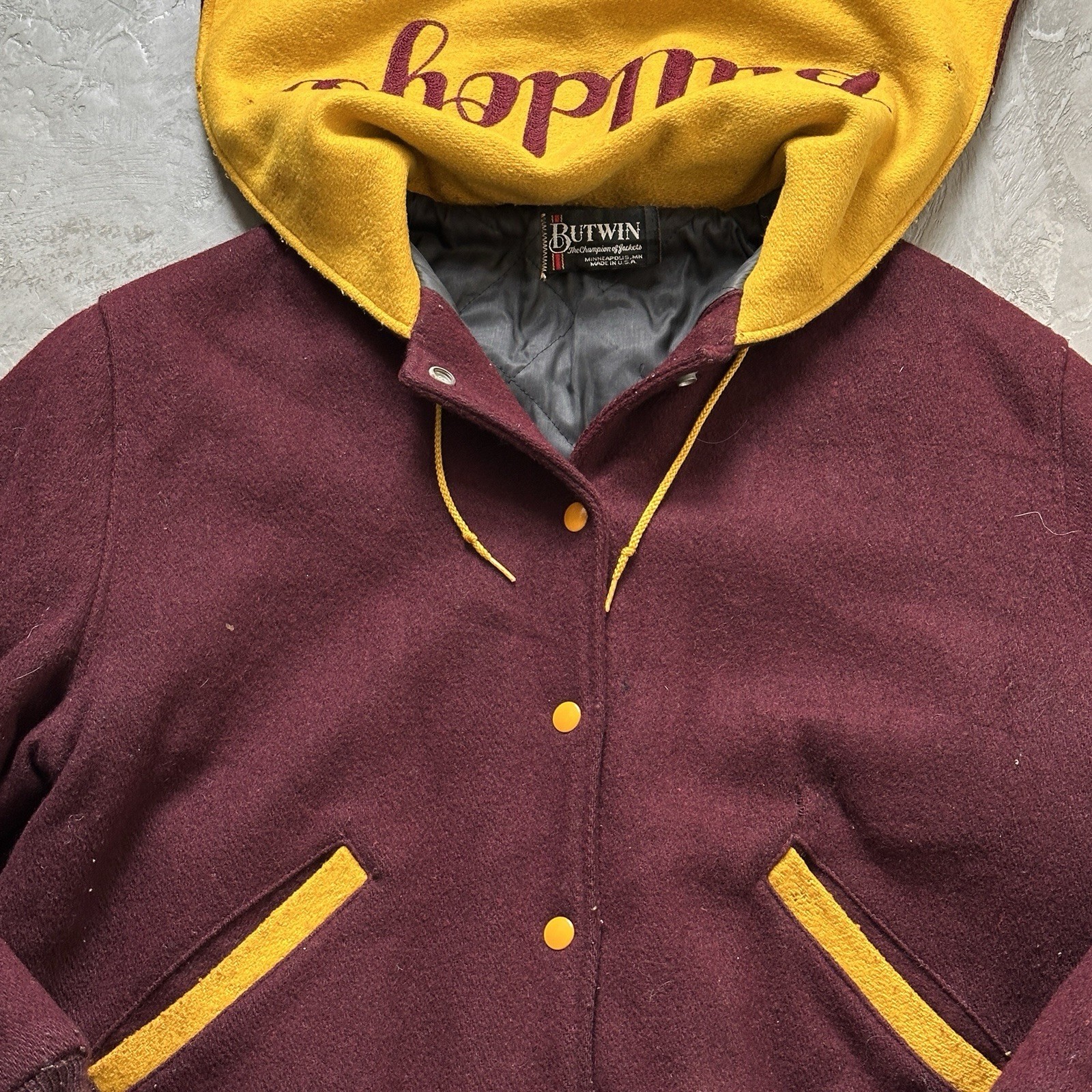 Vintahe Butwin Bulldogs Burgundy Wool Blend Quilted Lining Varsity Jacket Sz m