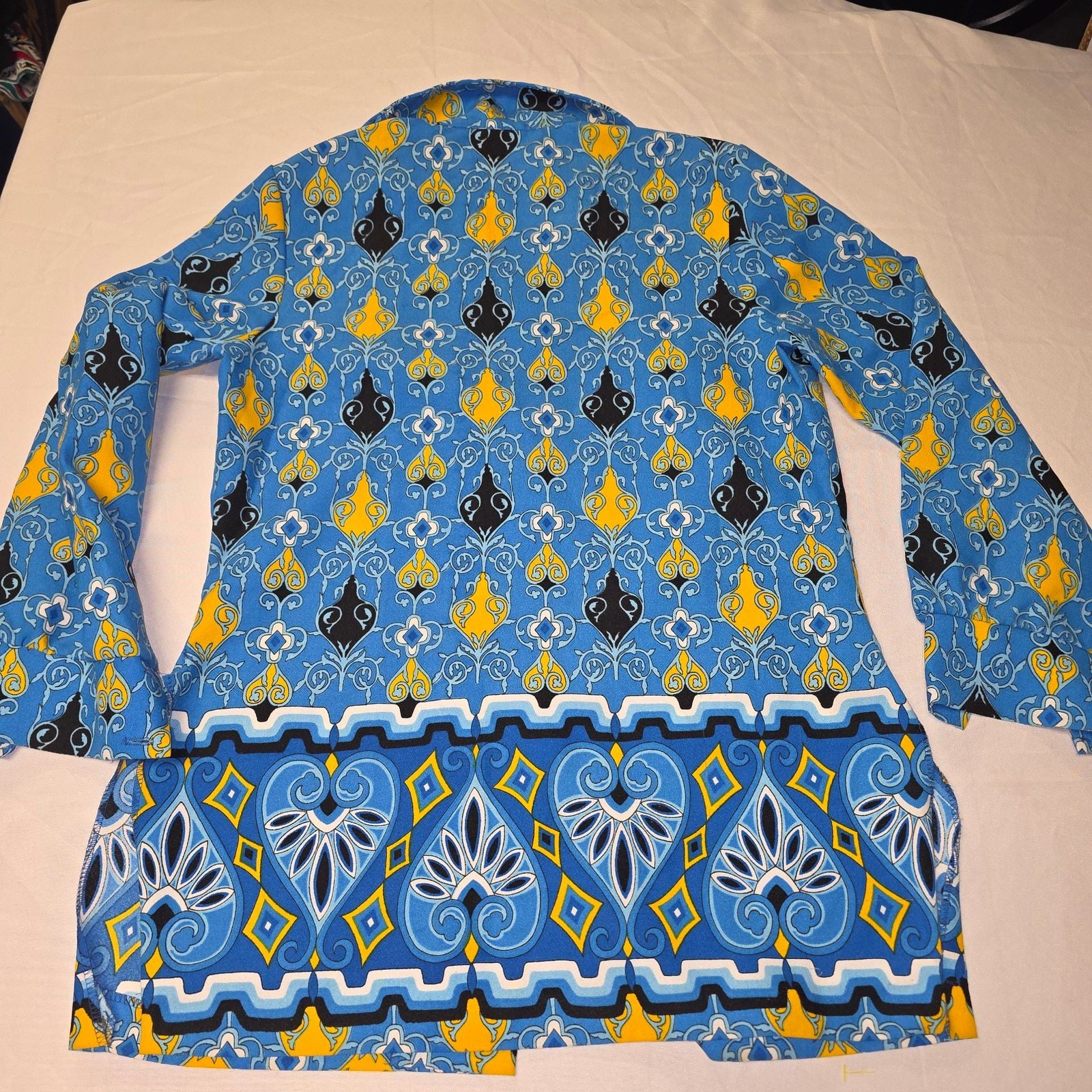Vintage 60’s Pykettes Blue and Yellow Geometric Print women’s blouse shirt
