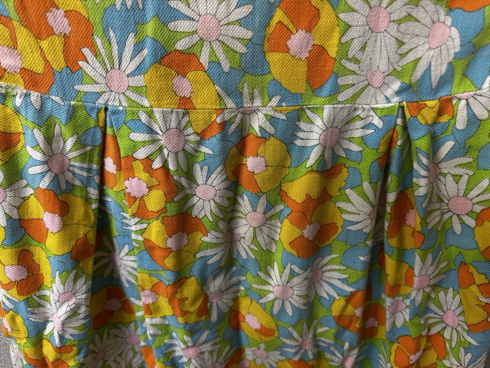 60’s Vintage Floral Women’s Dress Medium -please read description details