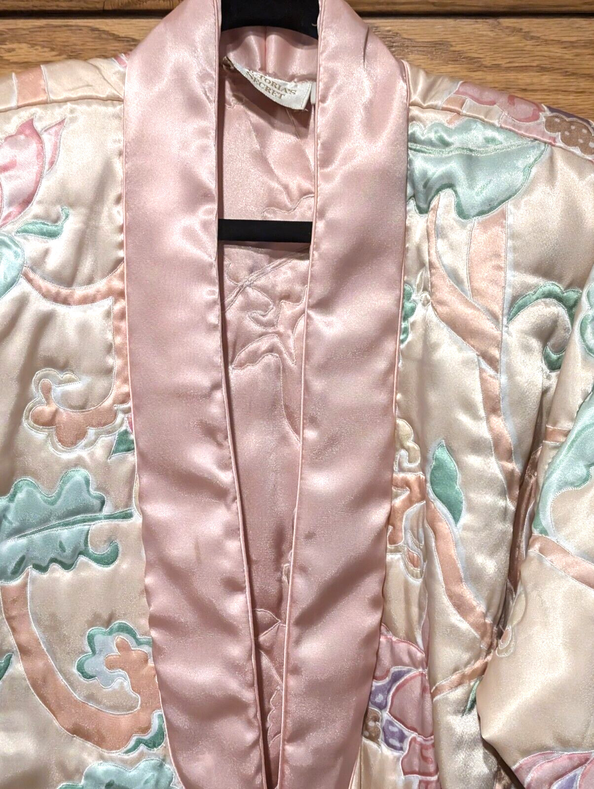 Vtg 80’s Victoria Secret Gold Label Satin Quilted Jacket Pastel Sz M/L