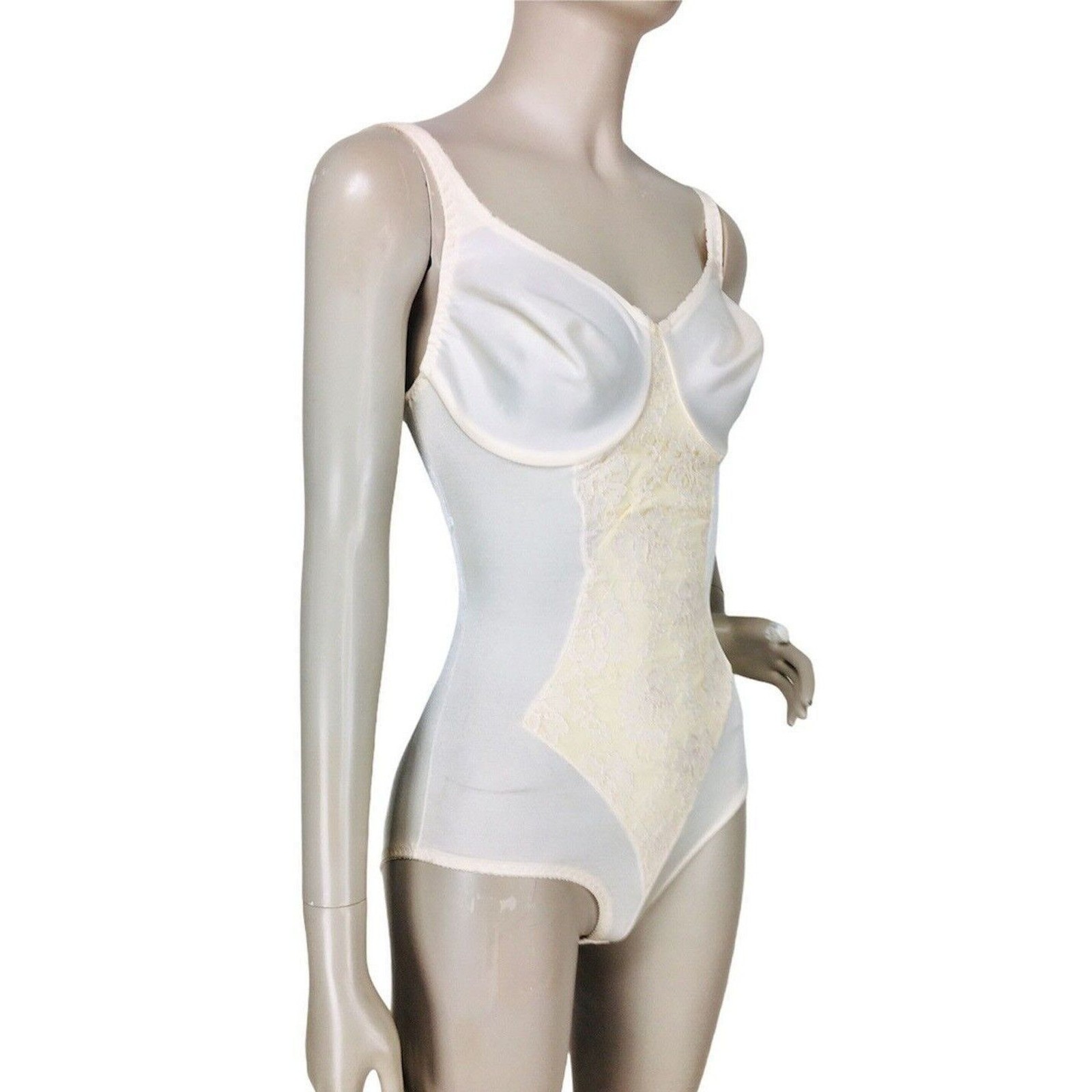 Vintage 70s OLGA Boudoir Peignoir Underwire Bodysuit Shapewear Lace Girdle 34C