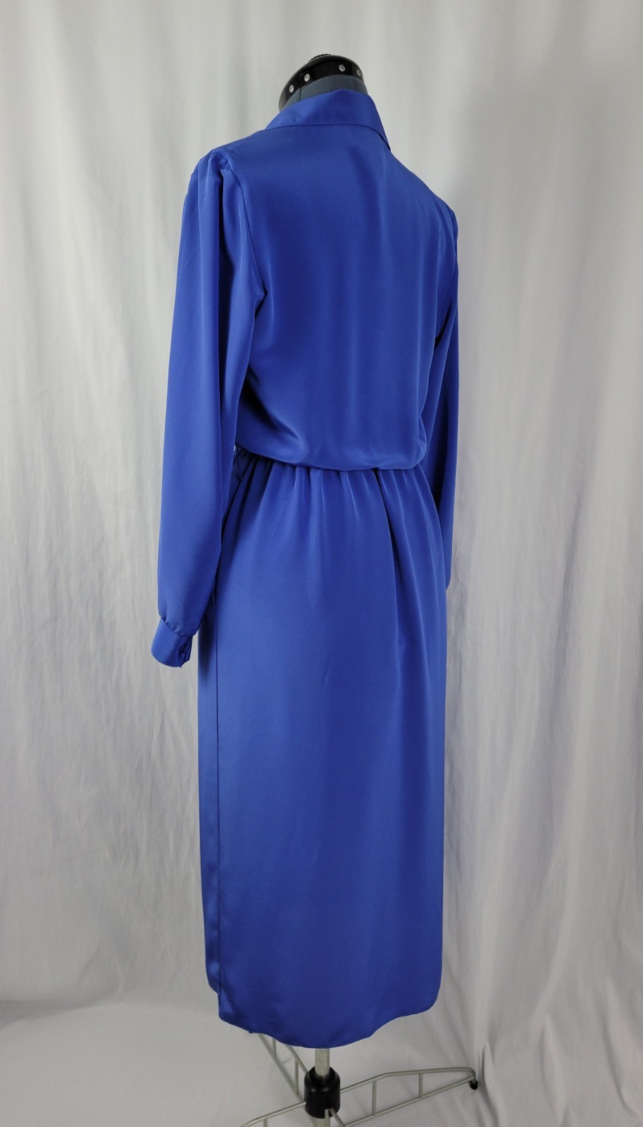Vintage Caron Blue Wrap Bodice Collared Dress Size Small?