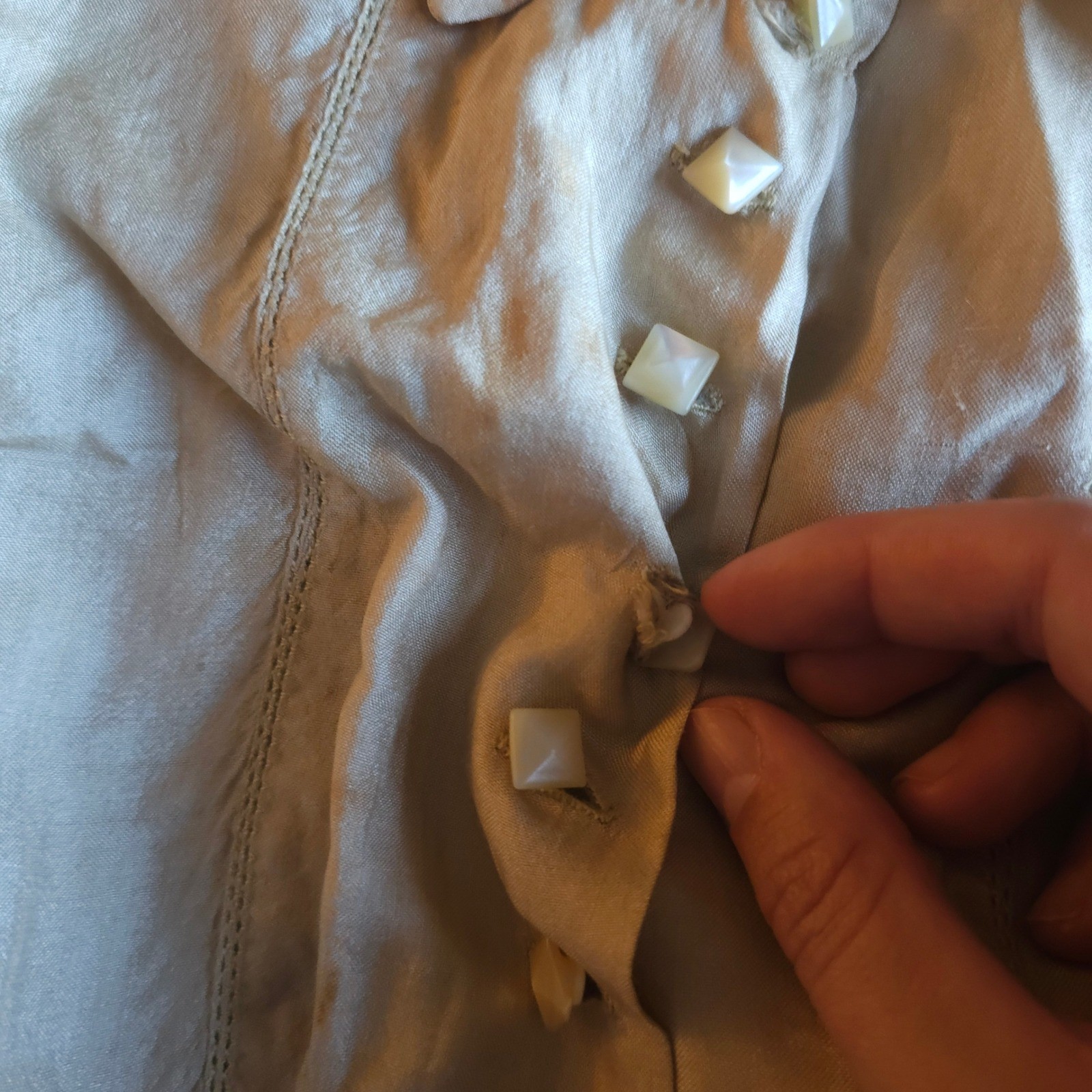 Antique Edwardian 1910s Victorian Blouse Cream Pyramid MOP Button Shirt Waist