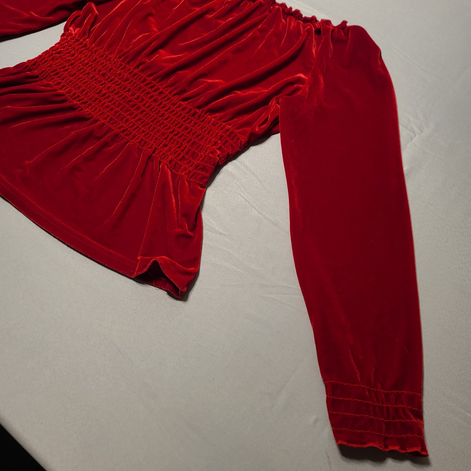 Vintage Jonden Red Velvet Blouse M Square Neck Long Sleeve Smocked Cuffs 90’s