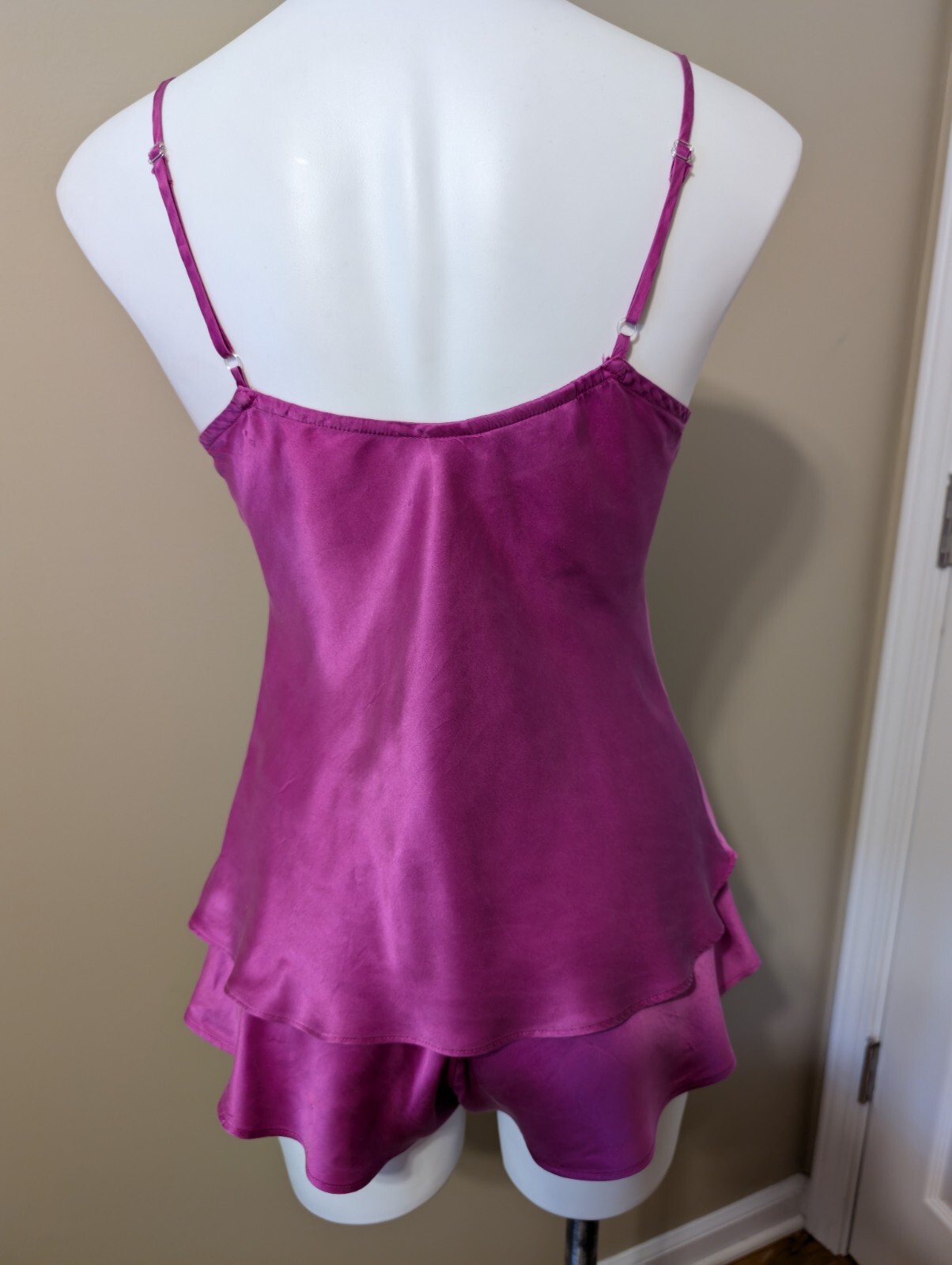 Vtg VICTORIA’S SECRET 100% Silk Fuchsia Pink Cami & Tap Panties Gold Label Sz S