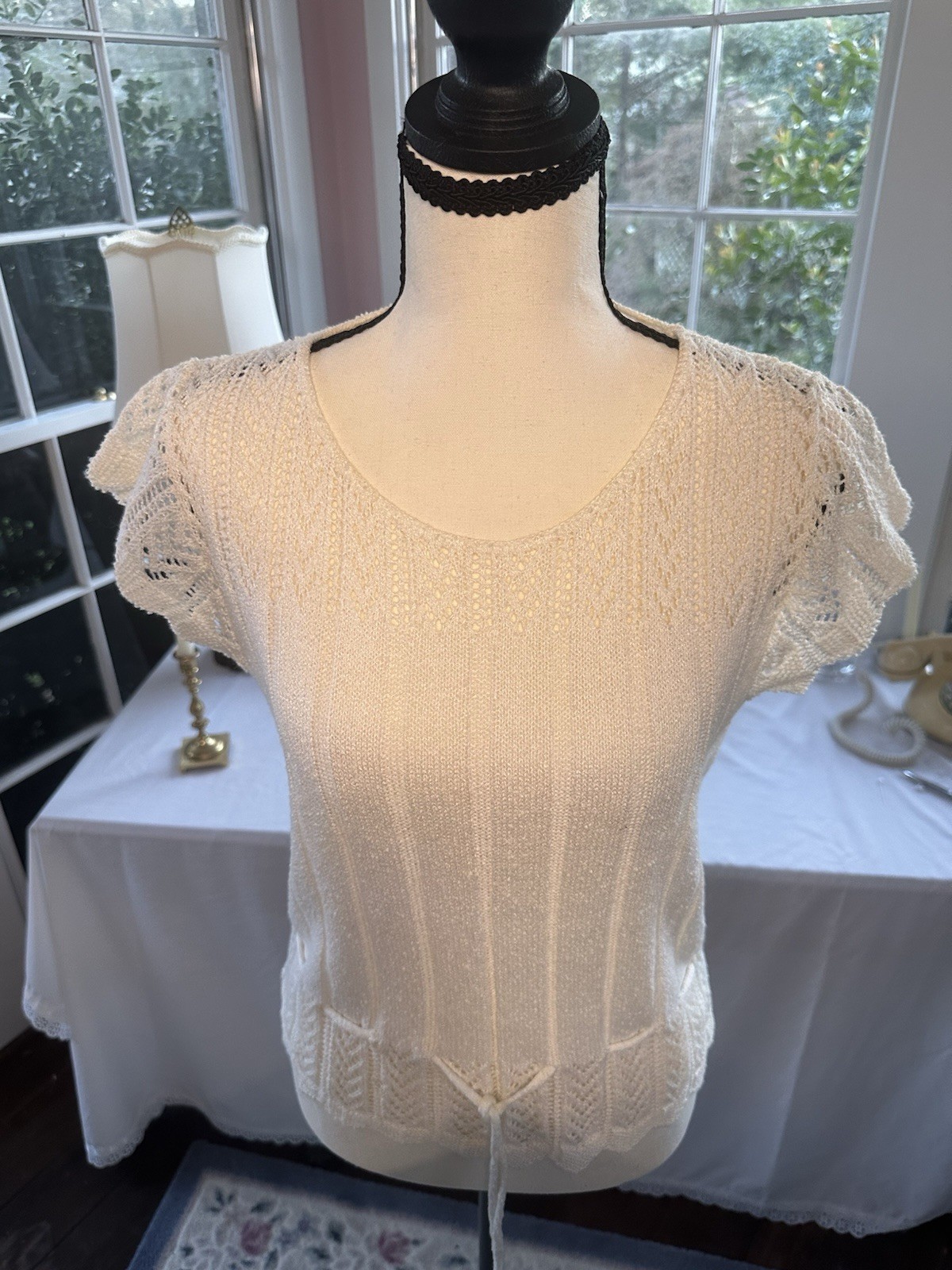 Vintage 80s Knitted White Blouse Flutter Sleeves Baby Tee Fitted Size Small