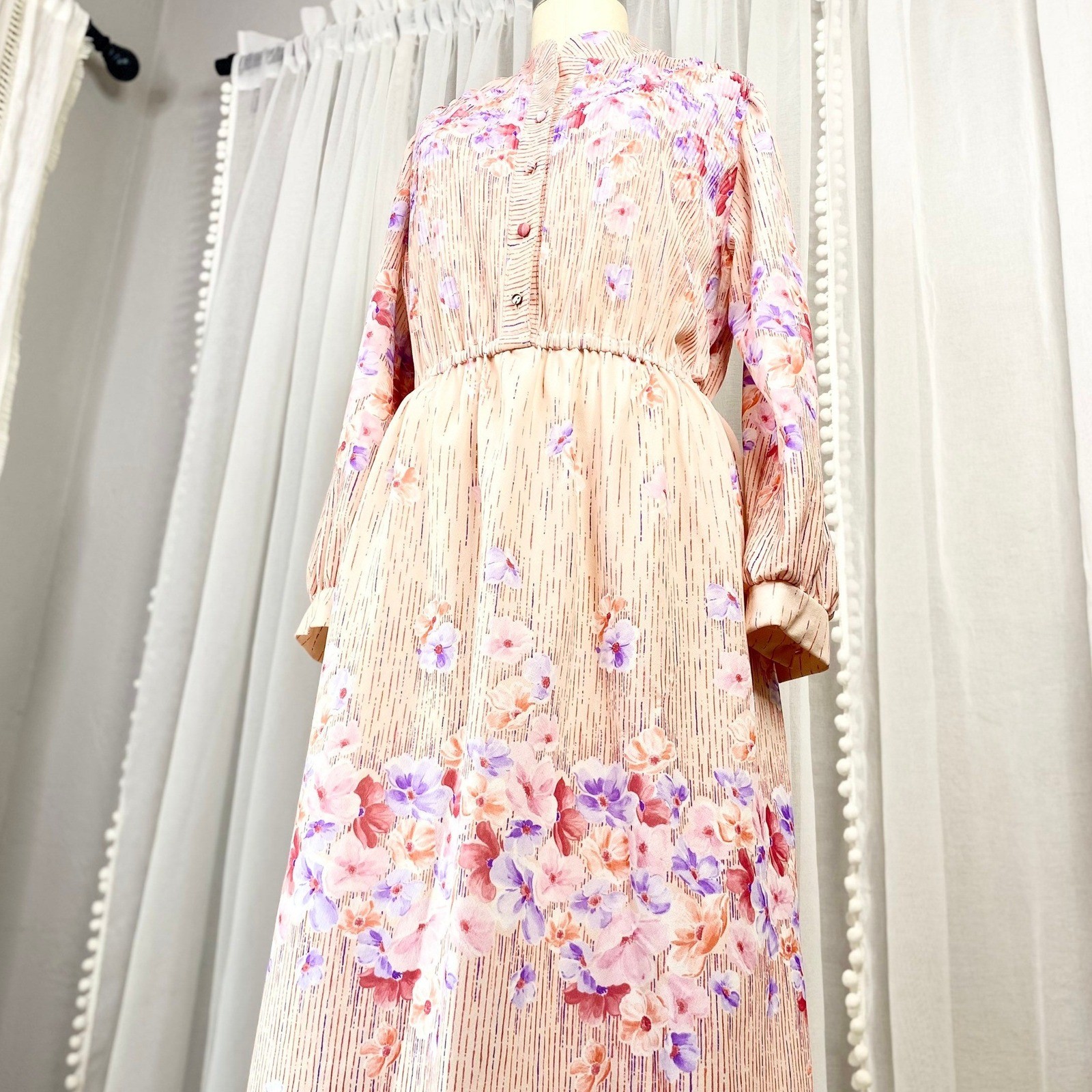 Vintage 1960s Pastel Floral Flowy Day Dress, Whimsy, Size Large