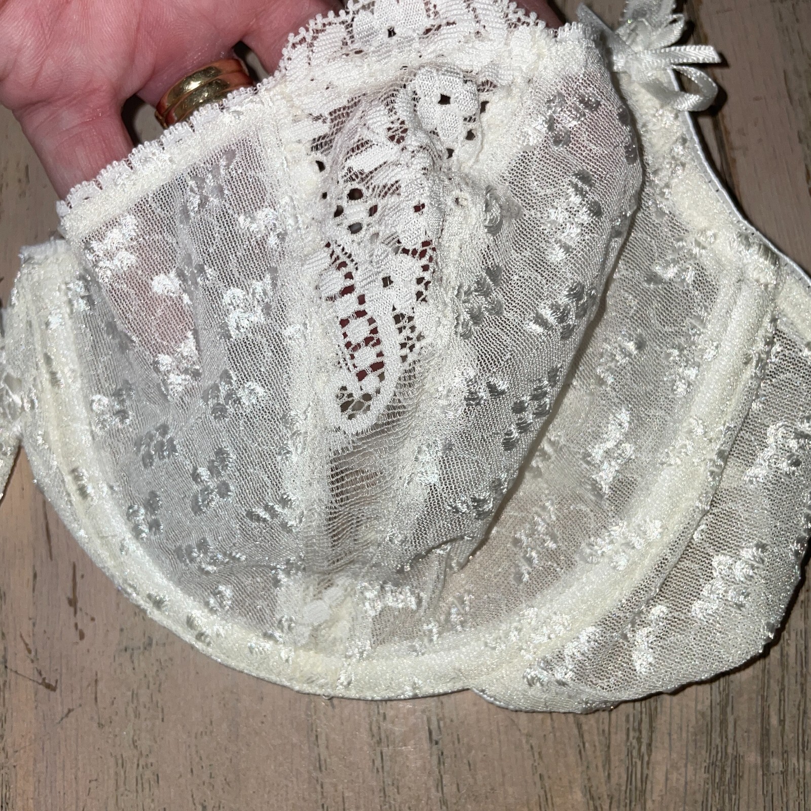 Vtg Oscar de la Renta Lace Bra Unlined Underwire Wedding White 36C Style 14210