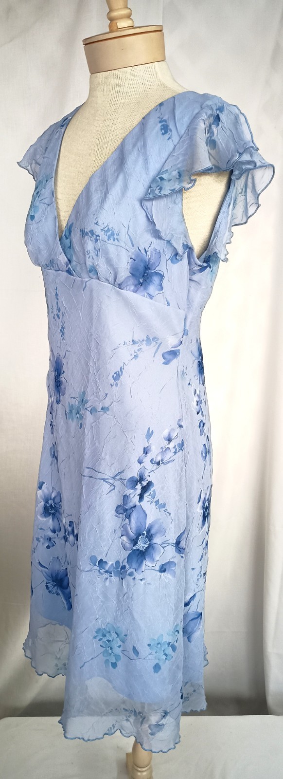 Vintage 90s-Y2K Breakin’ Loose Blue Floral Poly Chiffon Dress Size 13/14