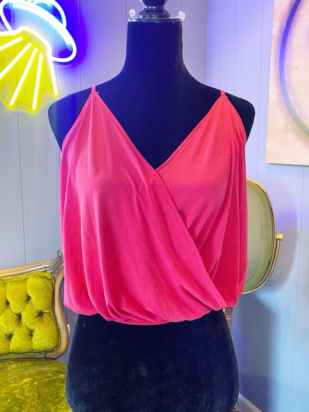 Vintage Y2K Hot Gal Fuchsia Pink Crossover Deep V Top Size Large