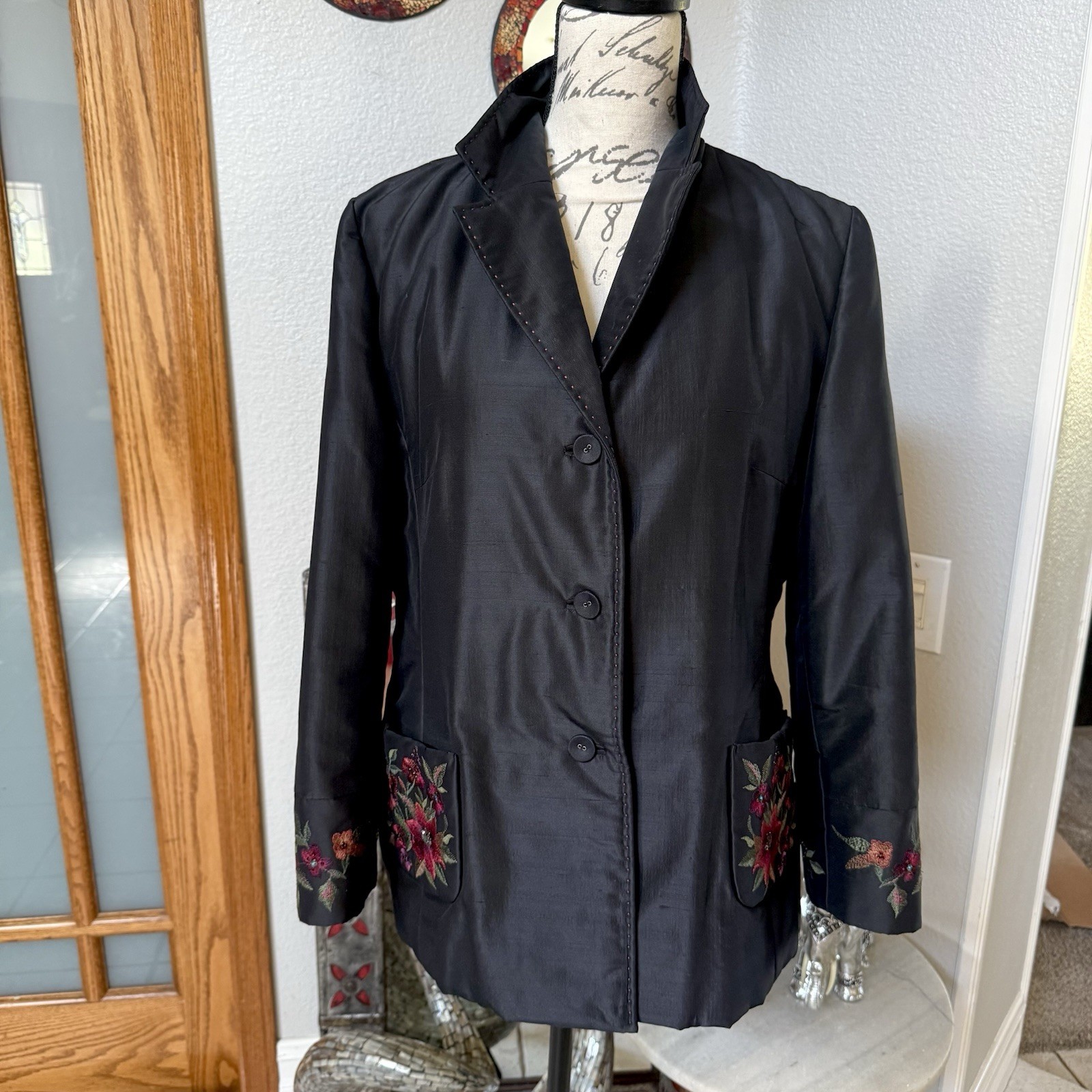 Vintage Korean Sul Yun Hyoung Designer Black Blazer Floral Embroidered Jacket