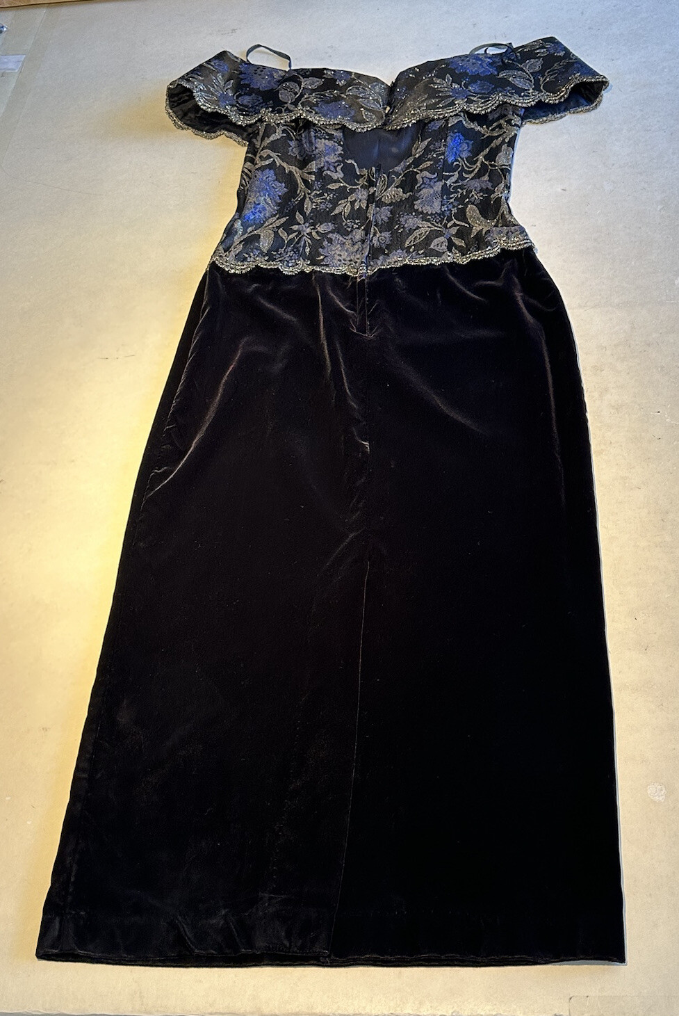 Vintage Scott McClintock Womens Blk velvet /Gold Brocade event Dress Sz S-M used