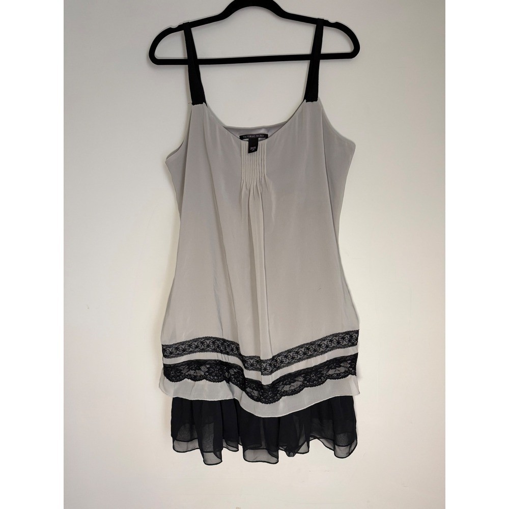 Vintage Victoria’s Secret Grey Black Lace Trim Ruffle Slip Dress Chemise L