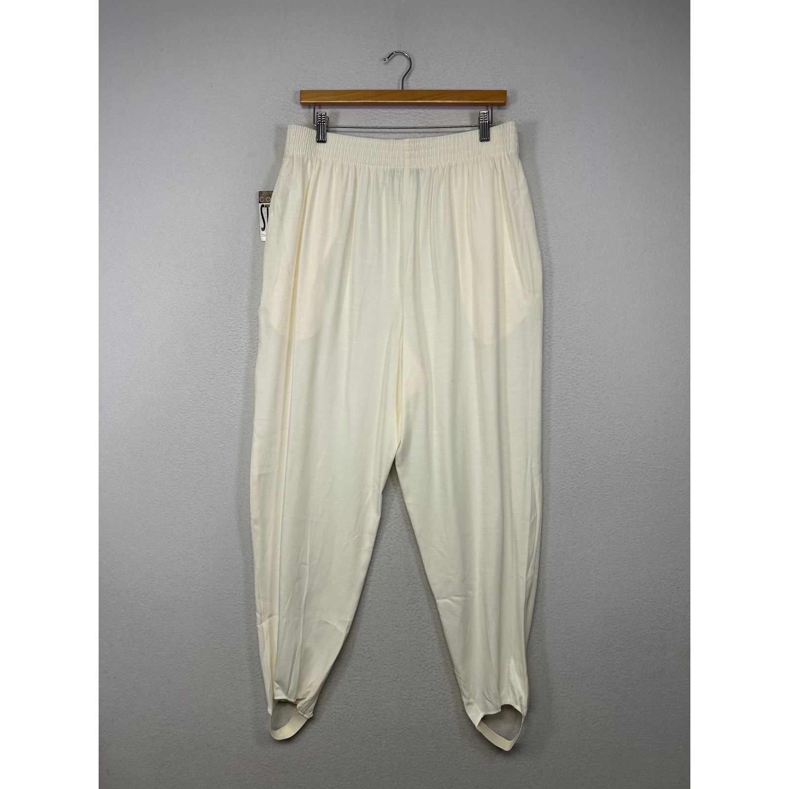 Vintage 80s Counterparts Womens 18 Cream Pleated High Waist Stirrup Pants NEW