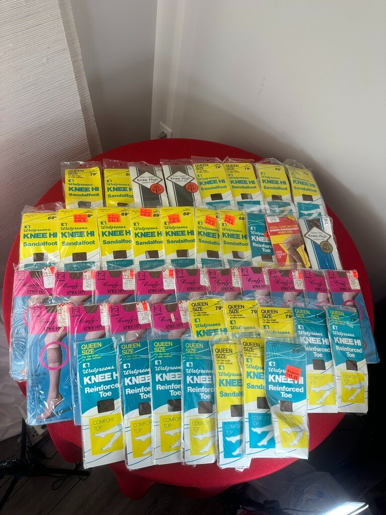 44 vintage knee high stockings LOT 8.5 – 11 Suntone Black Nude Mix Sandalfoot