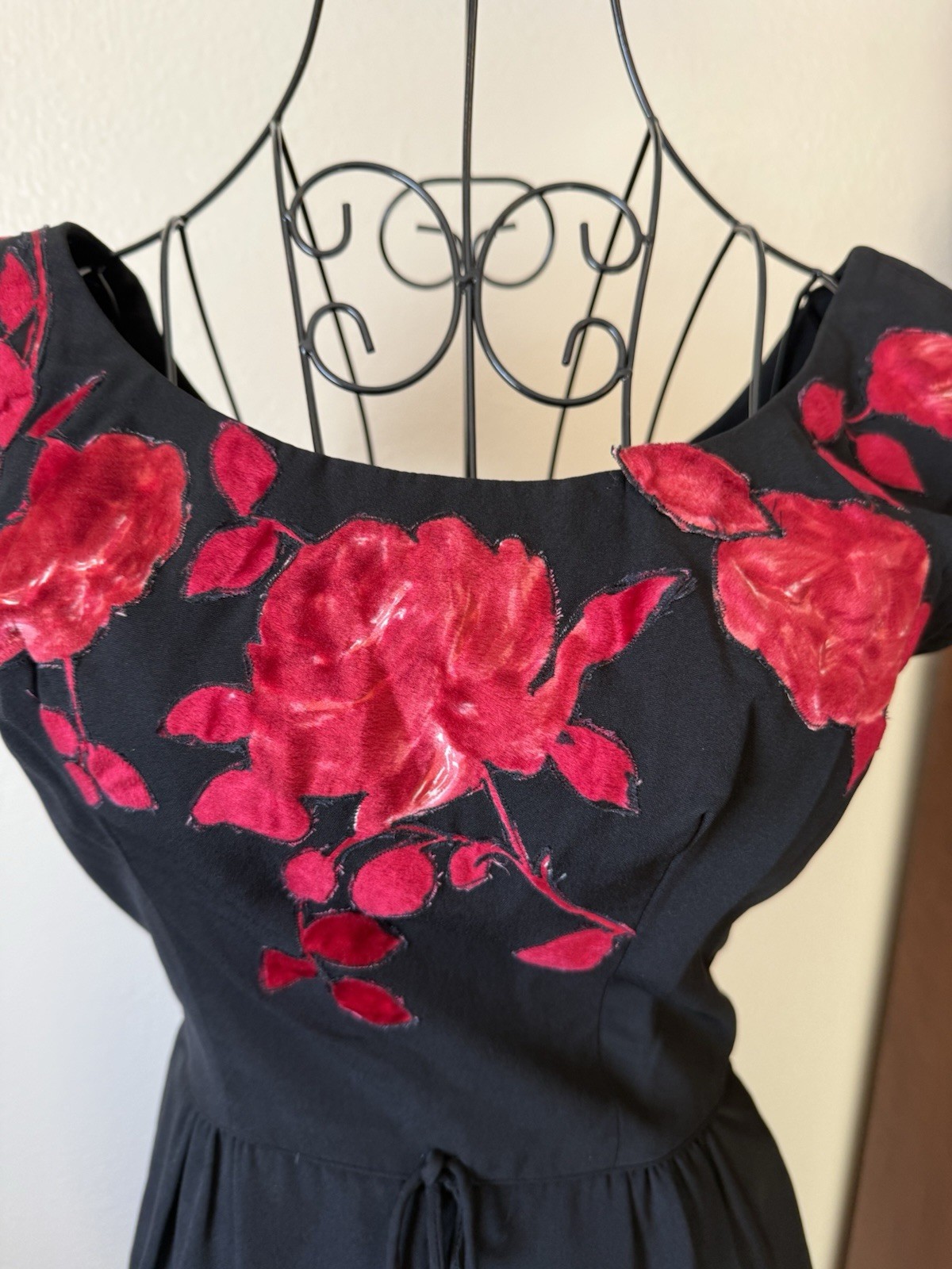 Vintage Robert Goldberg Design Made In NY Dress Black/Red Velvet Roses 🌹
