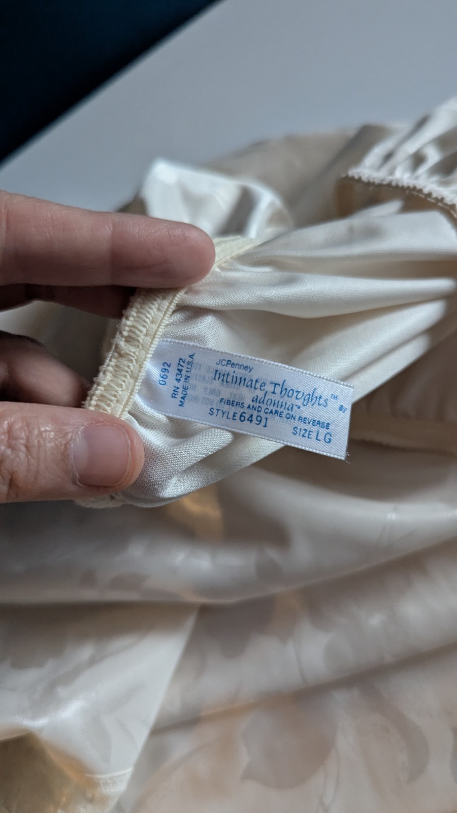 Vintage JCPenney „Intimate Thoughts” Slip L NWOT Lace Trimmed Nylon USA 1990s