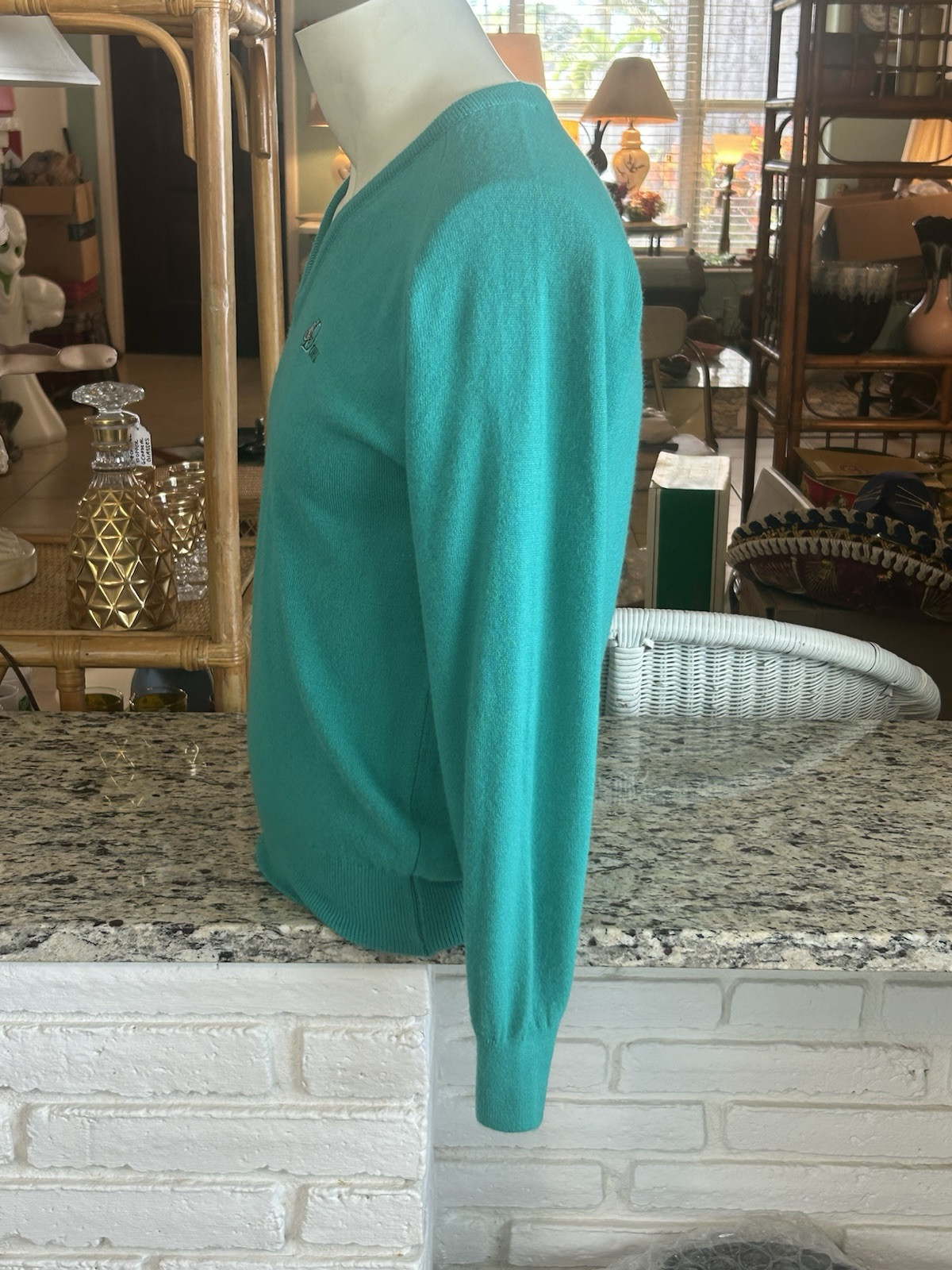 Vintage 70s 80s Doral Country Club FL Women’s V-Neck Green Sweater Large