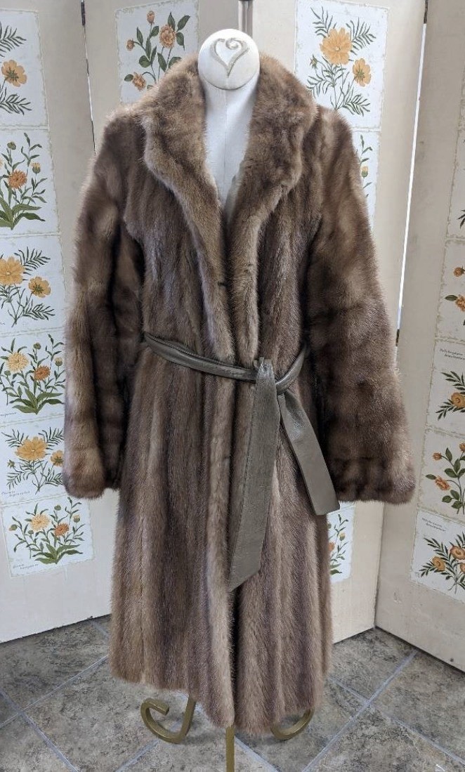1970 Vintage EMBA Autumn Haze Mink Fur Coat w/ Matching Mink Stole Genuine USA