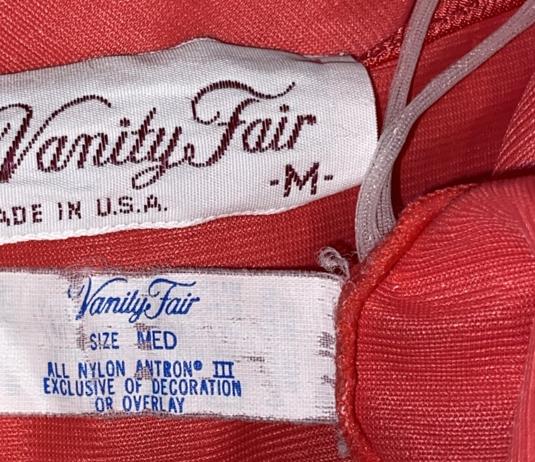 VANITY FAIR Ladies Hot Pink Nylon Satiny Embroidered Top Accent 2-Pc Pajamas M