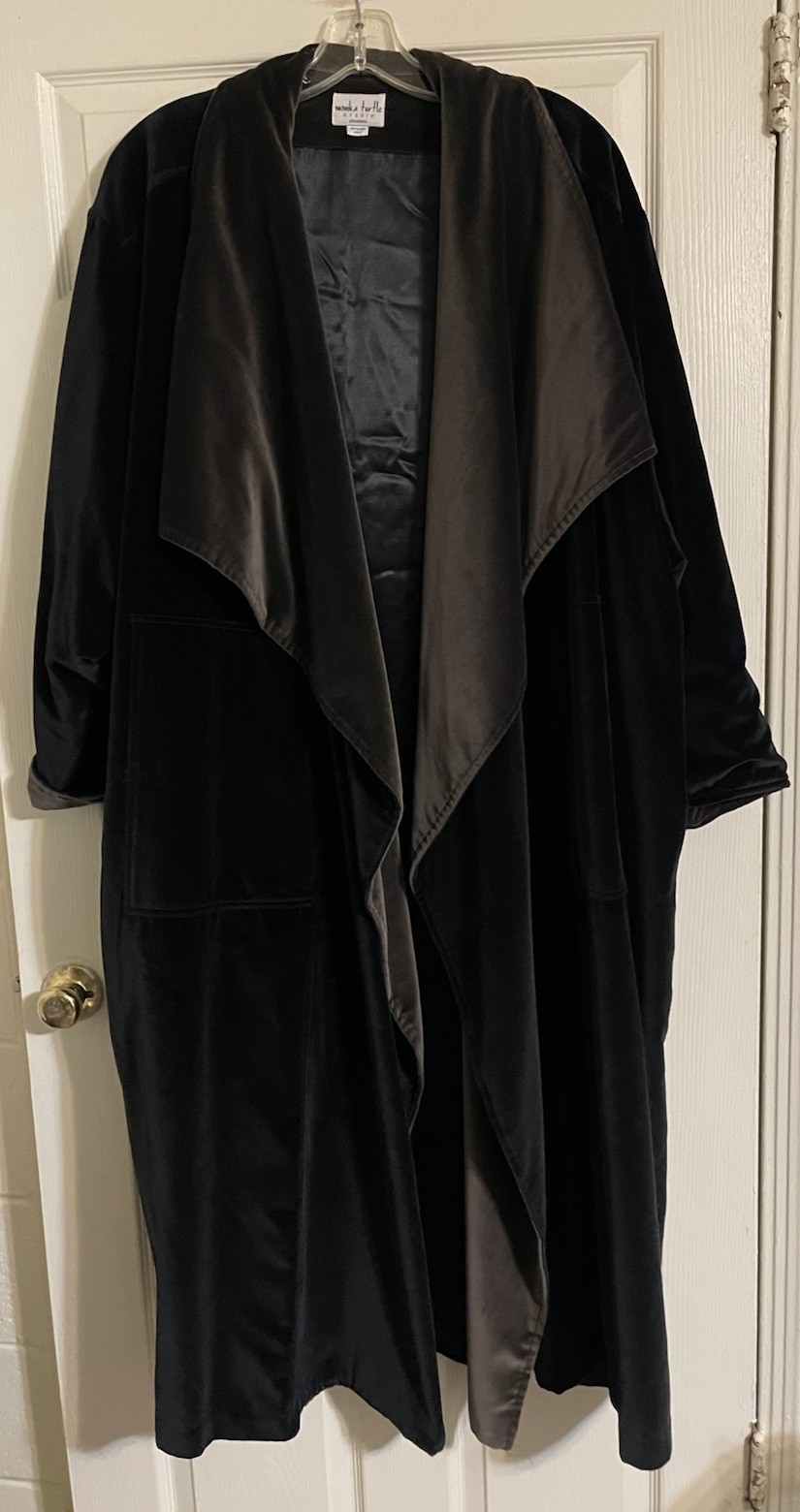 Vtg 1990s Monika Turtle Velvet Coat Women’s Plus Sz 1X 2X Black Open Front
