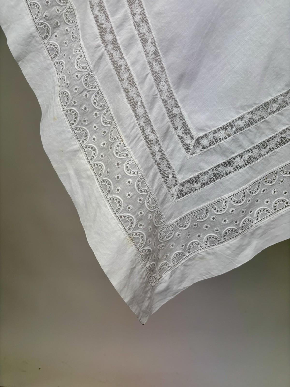 Antique Edwardian White Cotton Apron Lace Handkerchief Hem Missing Straps AS IS