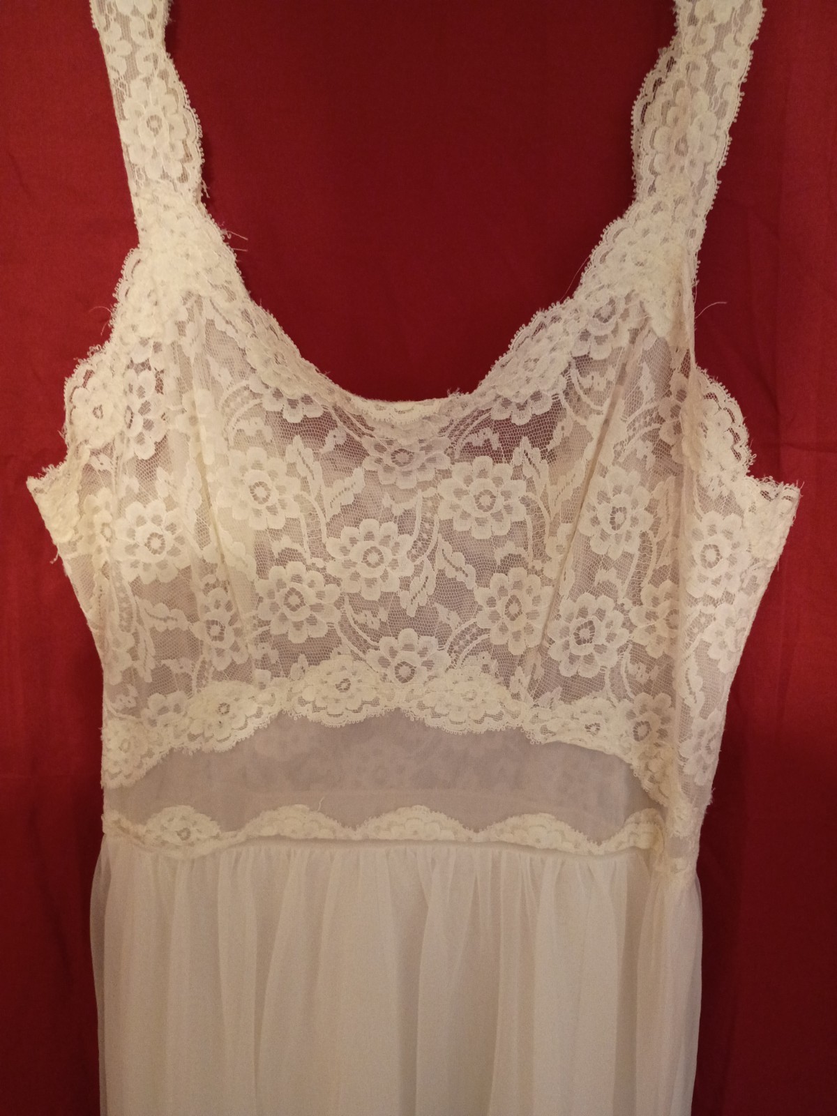 1960s Shadowline White Lace Nightgown Lingerie