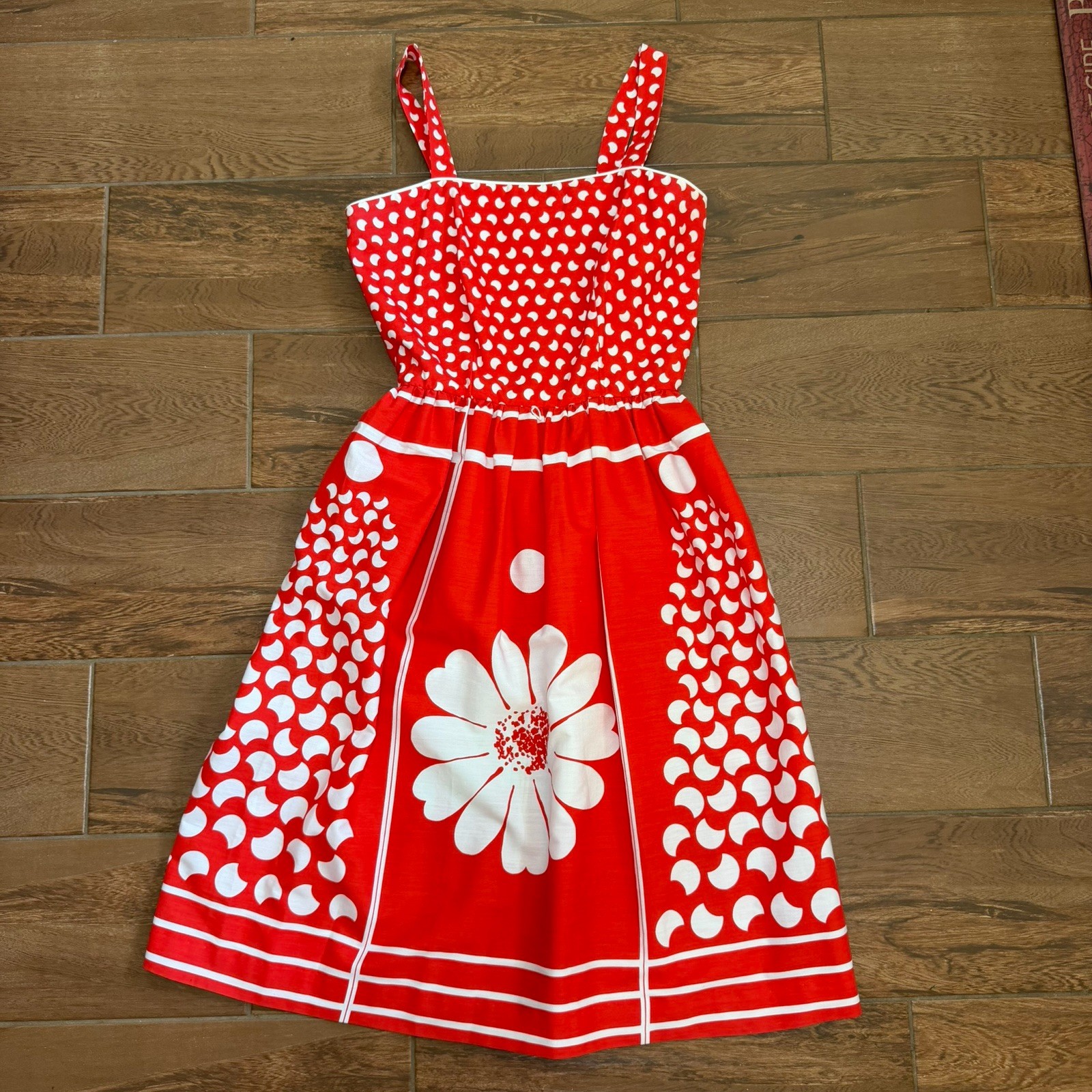 Vintage 70s Jenni Dress 9/10 Red White Floral Fit Flare Rocability Retro Pin-up