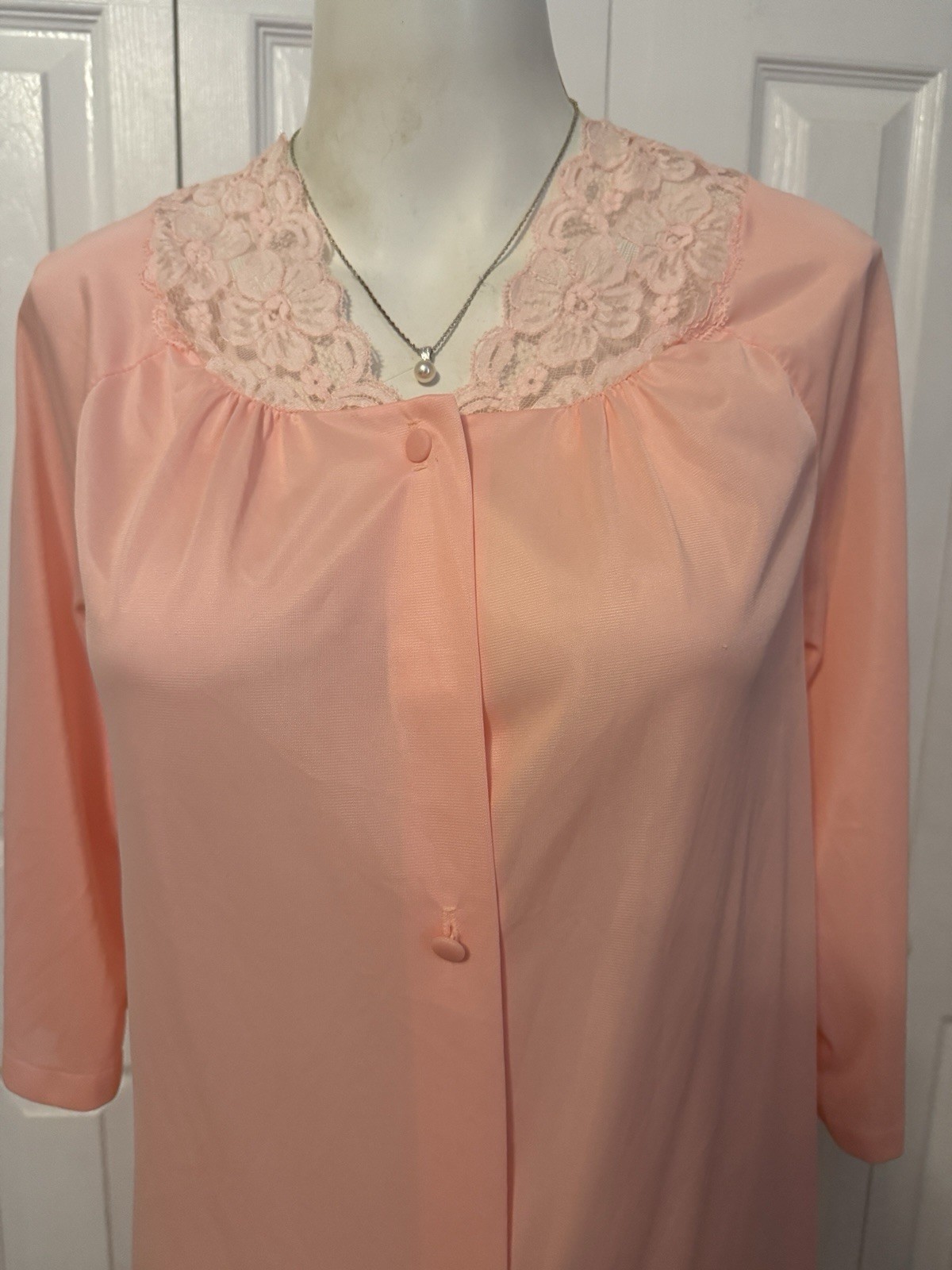 Vintage San Souci Nylon Short Nightgown Robe Day Dress Peach 3/4 Sleeve Small