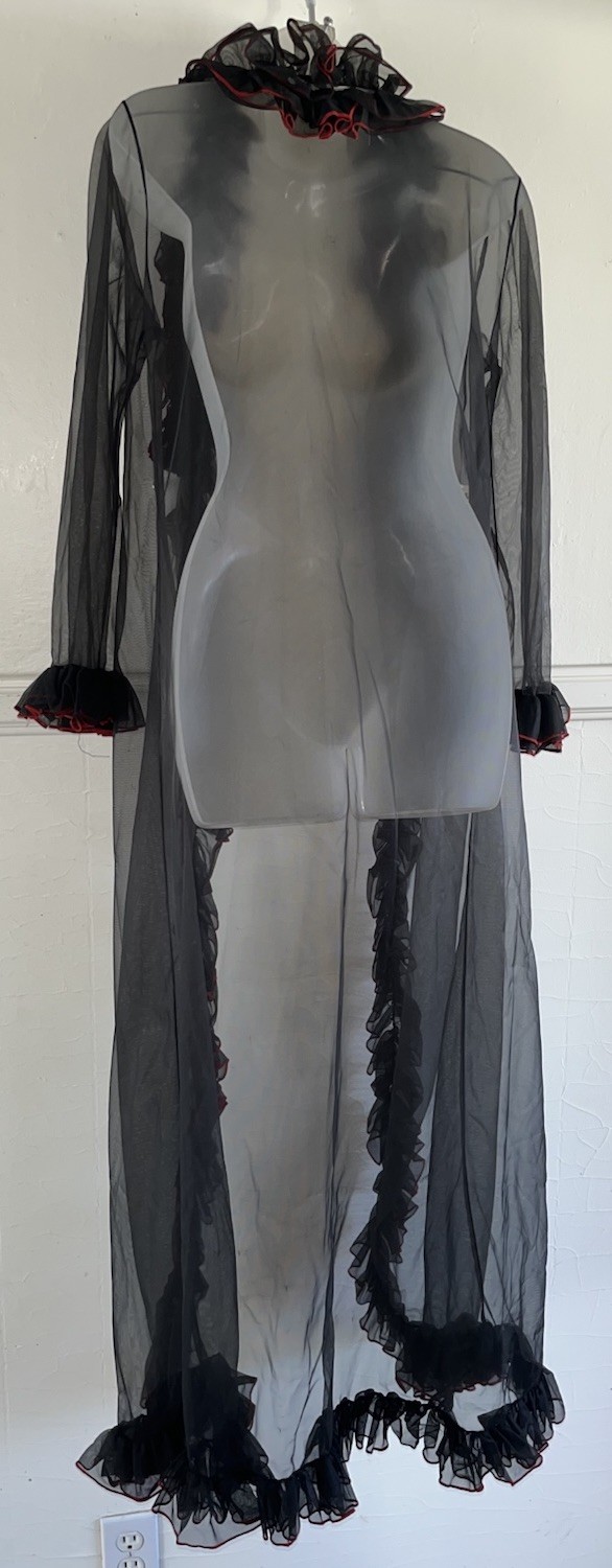 Vtg 1970s ‘80s SILVER ROSE 🌹 Sheer Nylon Black Red Ruffle Long Robe Lingerie