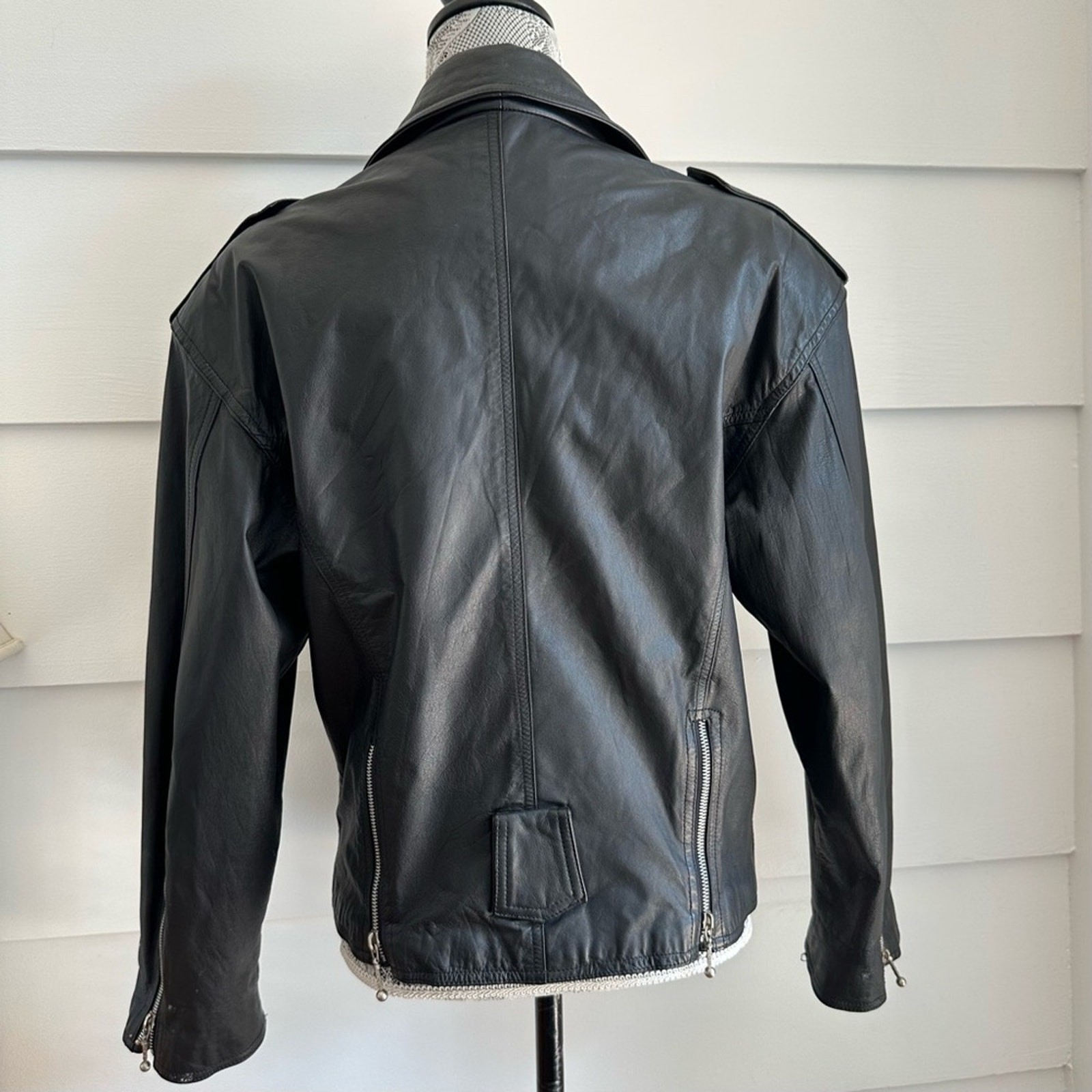 Vintage Black Leather Moto Biker Jacket Winlit size M