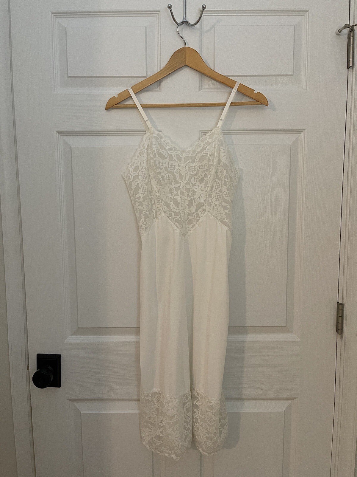 Vanity Fair Vintage Womens XS/S Sexy White Lace Honeymoon Nightgown Lingerie