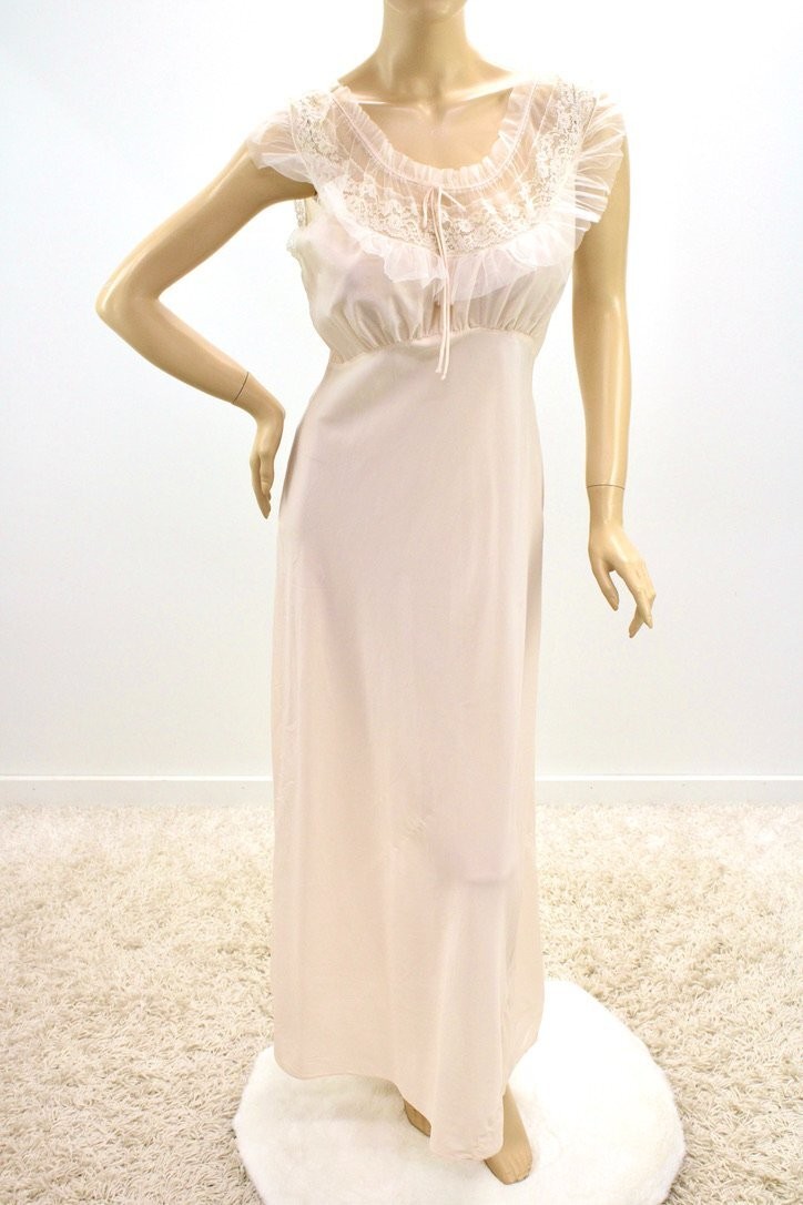 Vtg 1940s Long Slinky Nightgown Bias Cut Satin Nylon sz 34 Pink Art Deco Glam