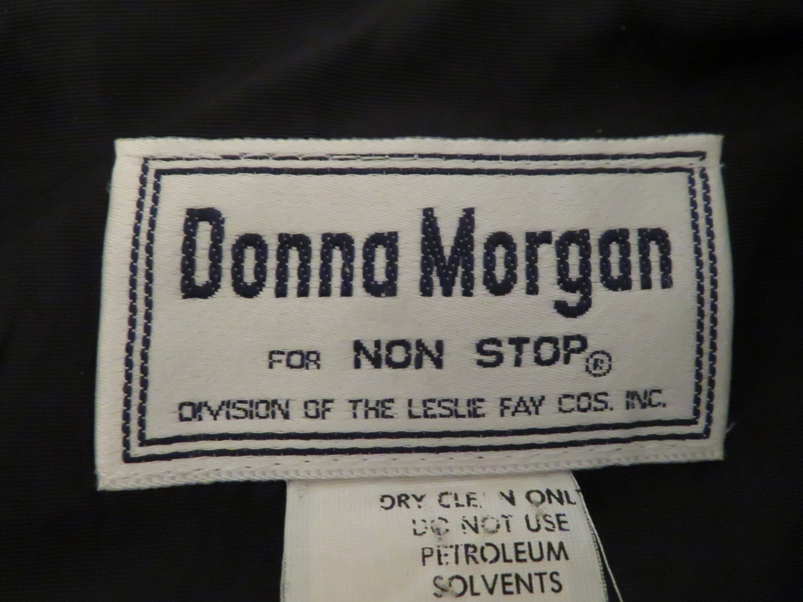VINTAGE Donna Morgan Skirtsuit. Black Velvet Jacket. Cream/Ivory/Off-White Skirt