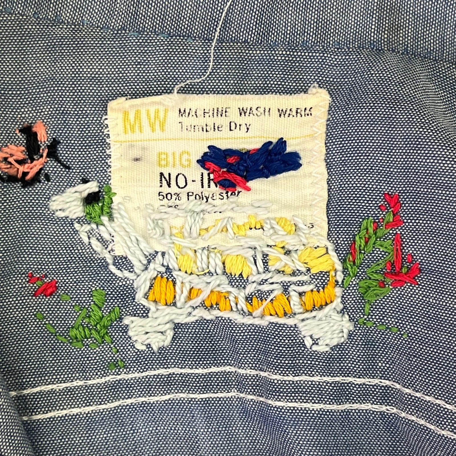Big Mac Vintage Embroidered Chambray Shirt Floral Garden Ladybug Turtle 70s Sz M