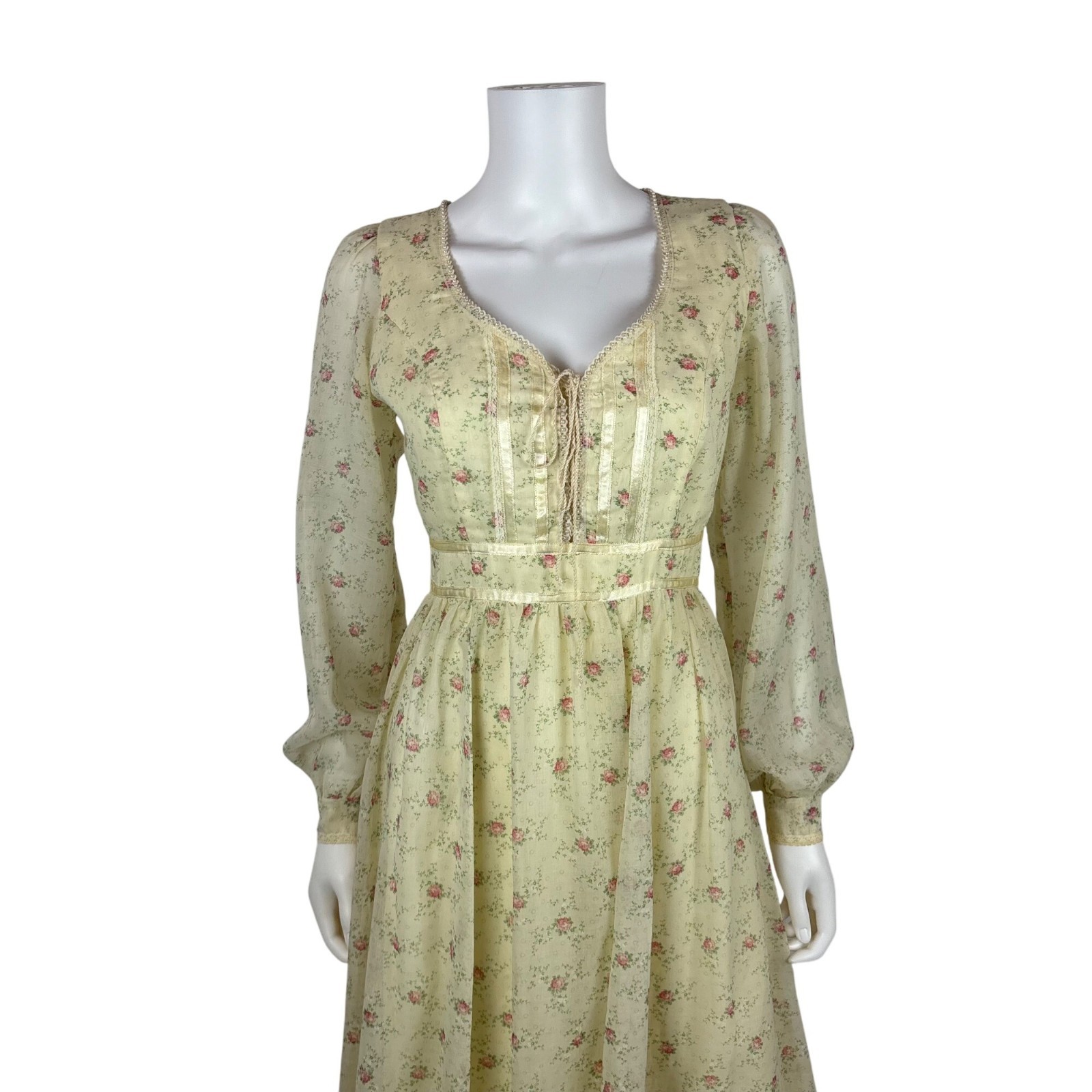 Vintage 70s Prairie Dress Womens Small Pink Rose Print Long Sleeve Gunne Sax