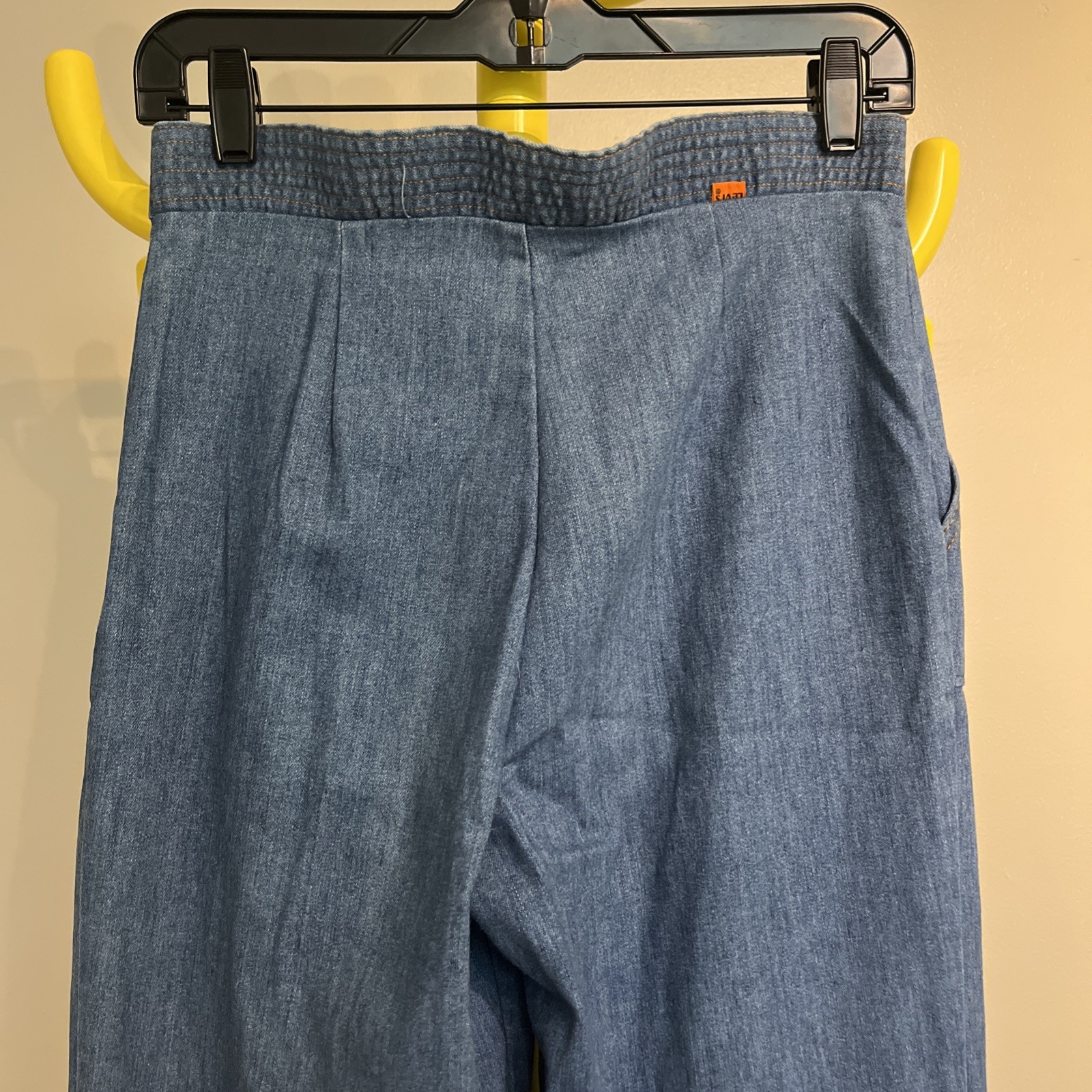 Vintage Levi’s Wide Leg Flare 60s 70s Talon Zip Orange Tab Denim Jeans