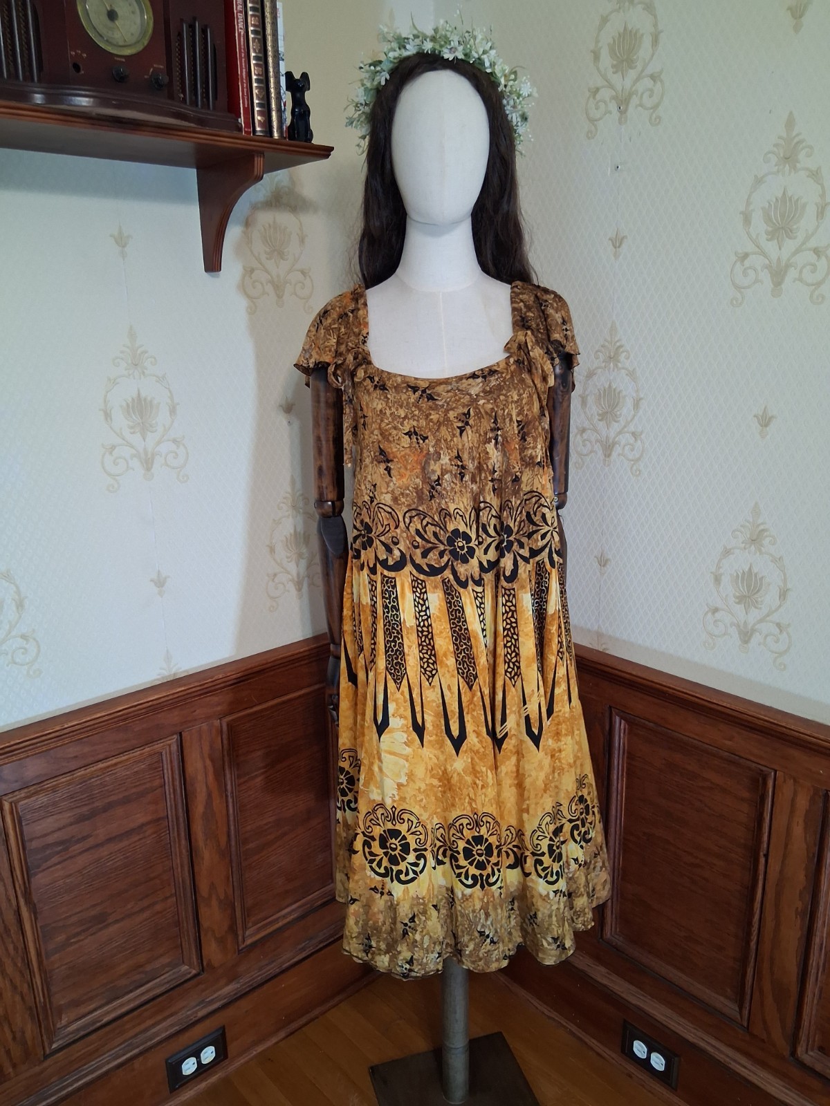 Vintage 1970s Lady Cactus Amber Batik Fluttery Bohemian Hippie Handmade Dress
