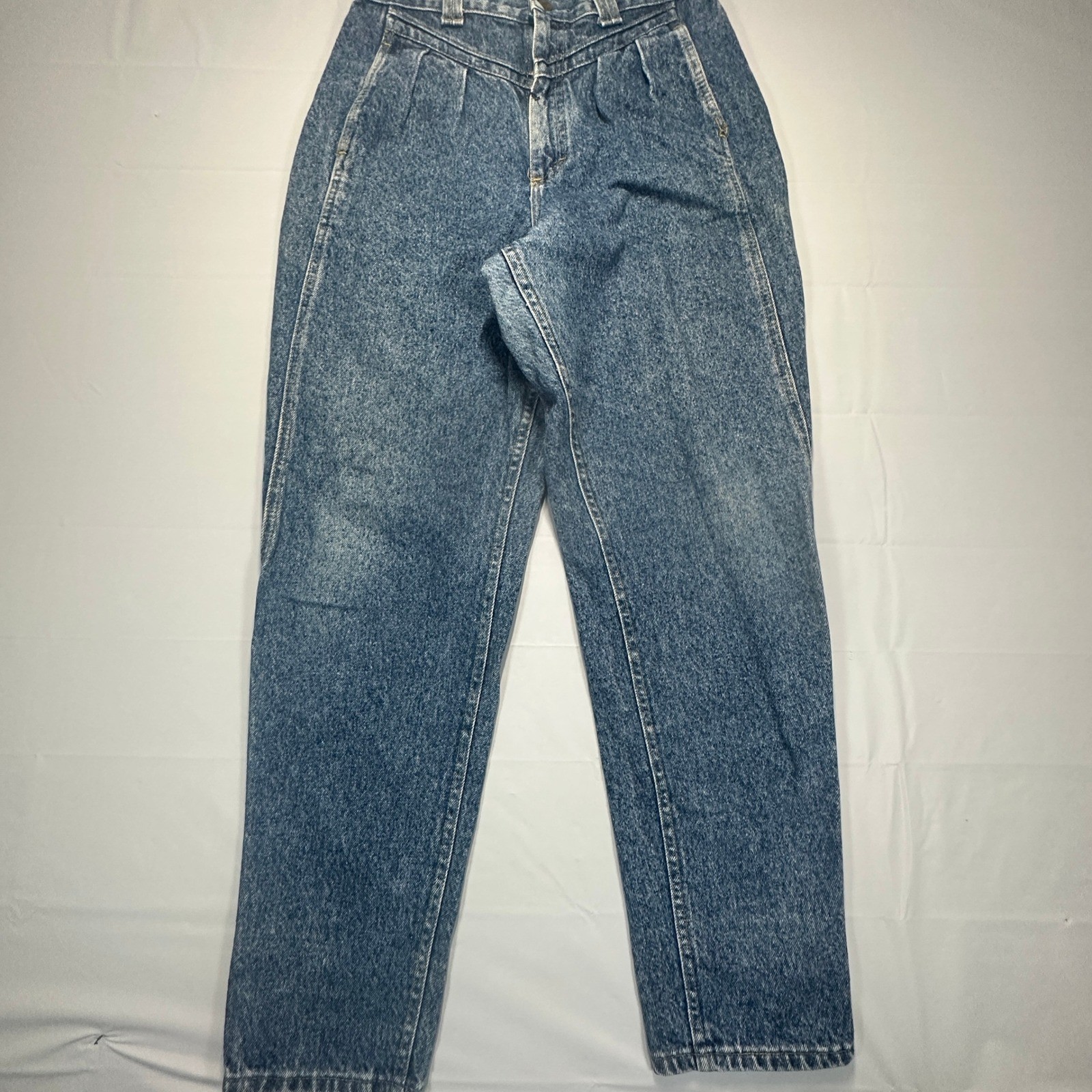 Vintage Lee High Waisted Pleated Mom Jeans Medium Wash Tapered Leg USA Made 16.5
