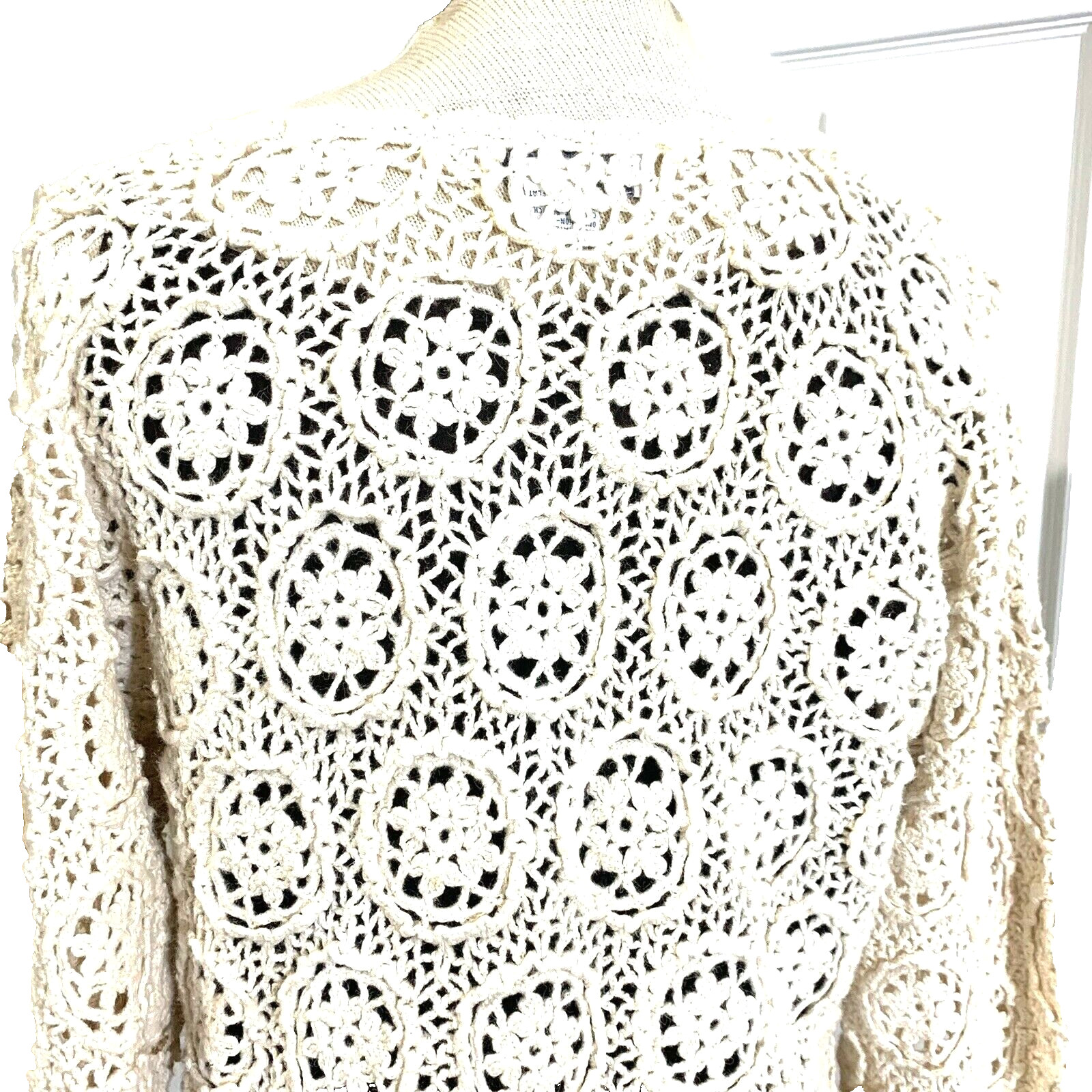 DAVID HOLLIS Women L Beige 55% Ramie/45% Cotton Embroidered Knit Dolman Sweater