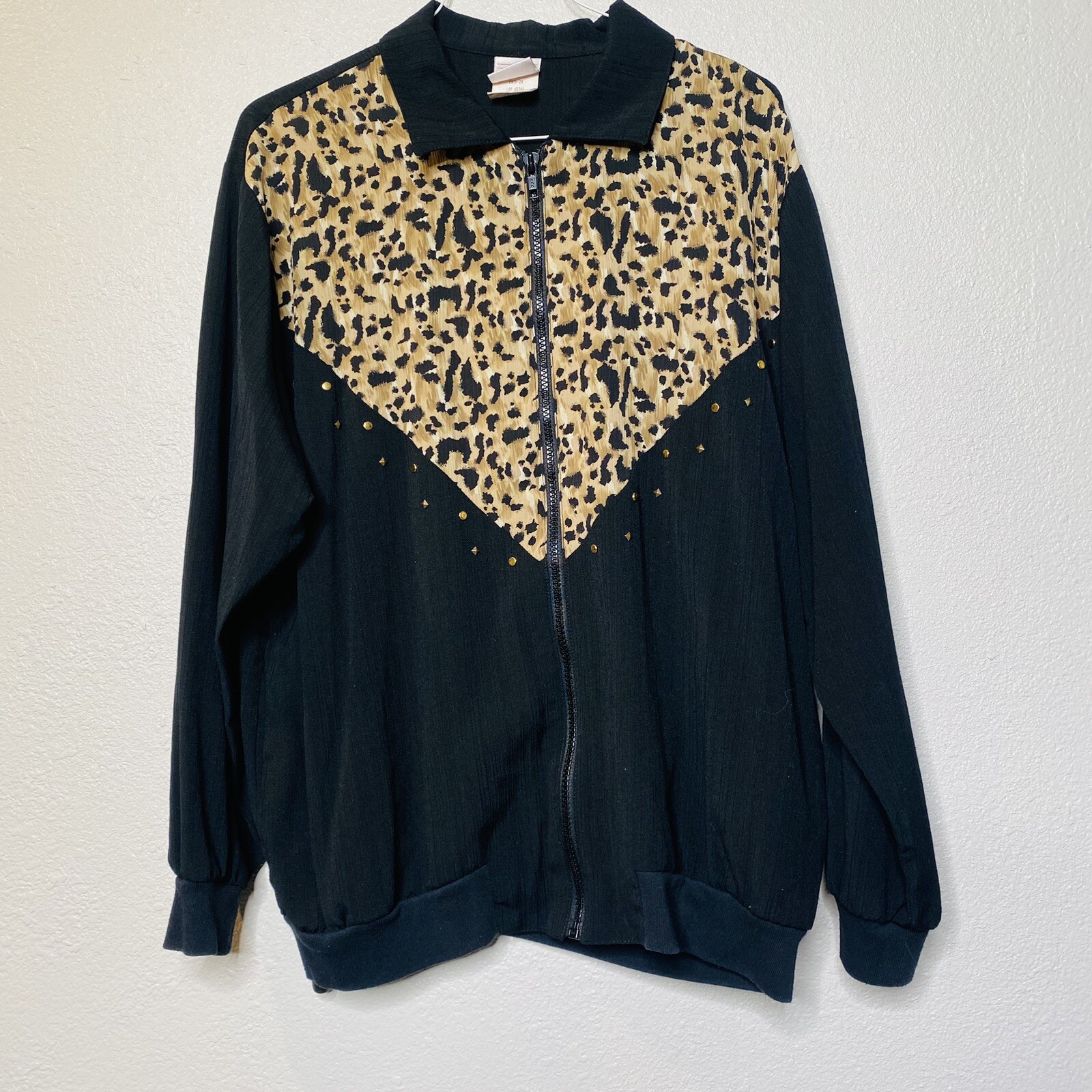 80’s Vintage G.W. A Division Of Graff Women’s Black Shirt Cheers Print Studded