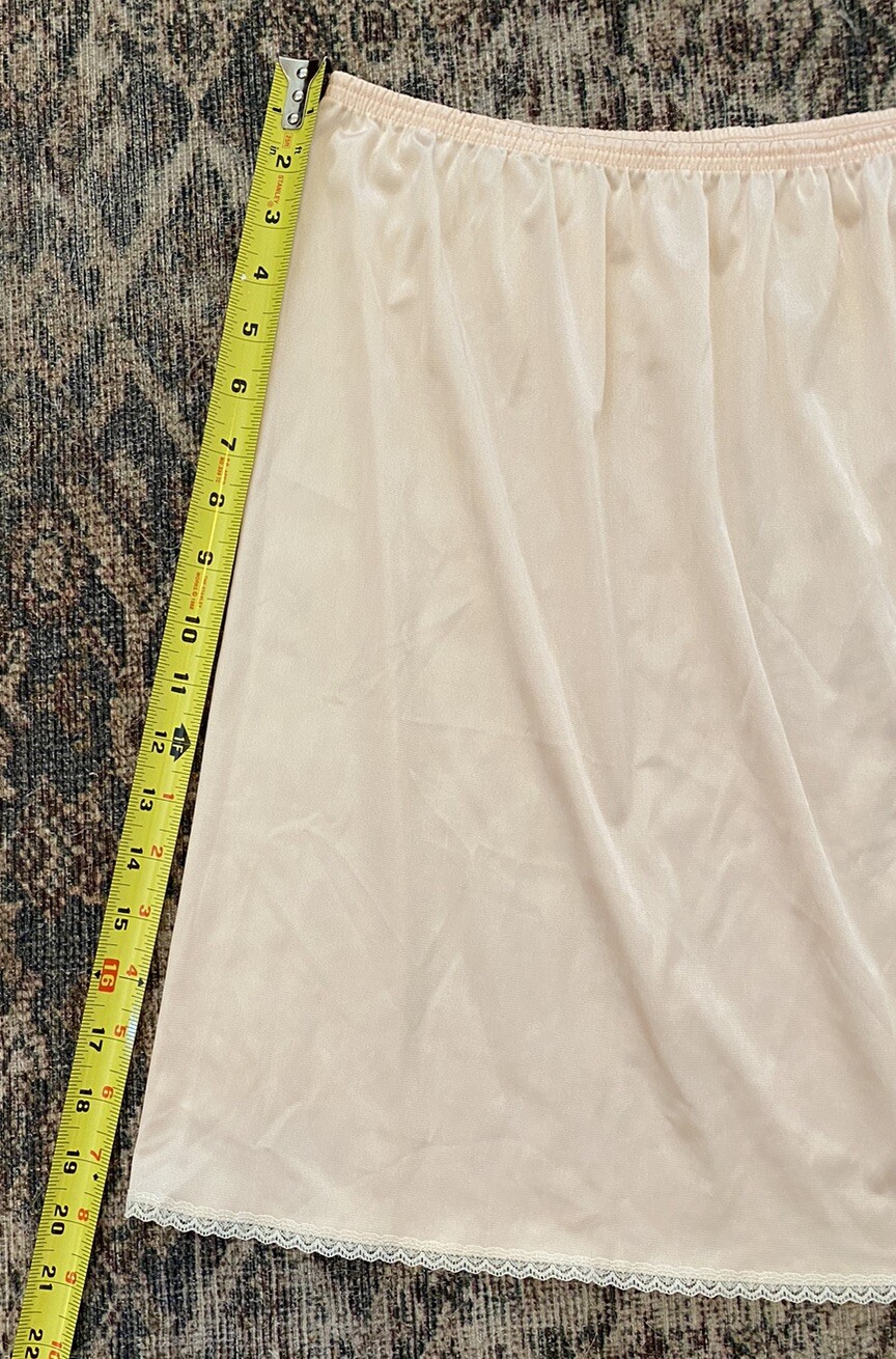 Vintage Vassarette All Around Peach Blossom Half Slip XL 20” Lingerie Nylon NWT!