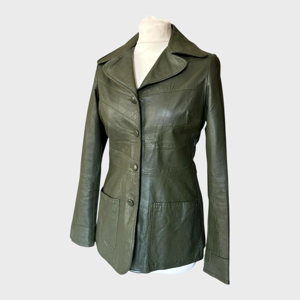 Vintage 70s Dark Green Leather Jacket: Fitted Waist, Retro Boho size US4